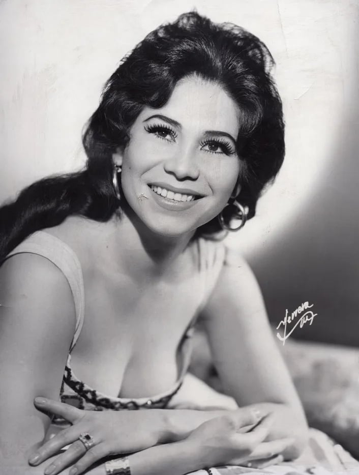 Portrait of María Elena Velasco (1940–2015) – memorial page