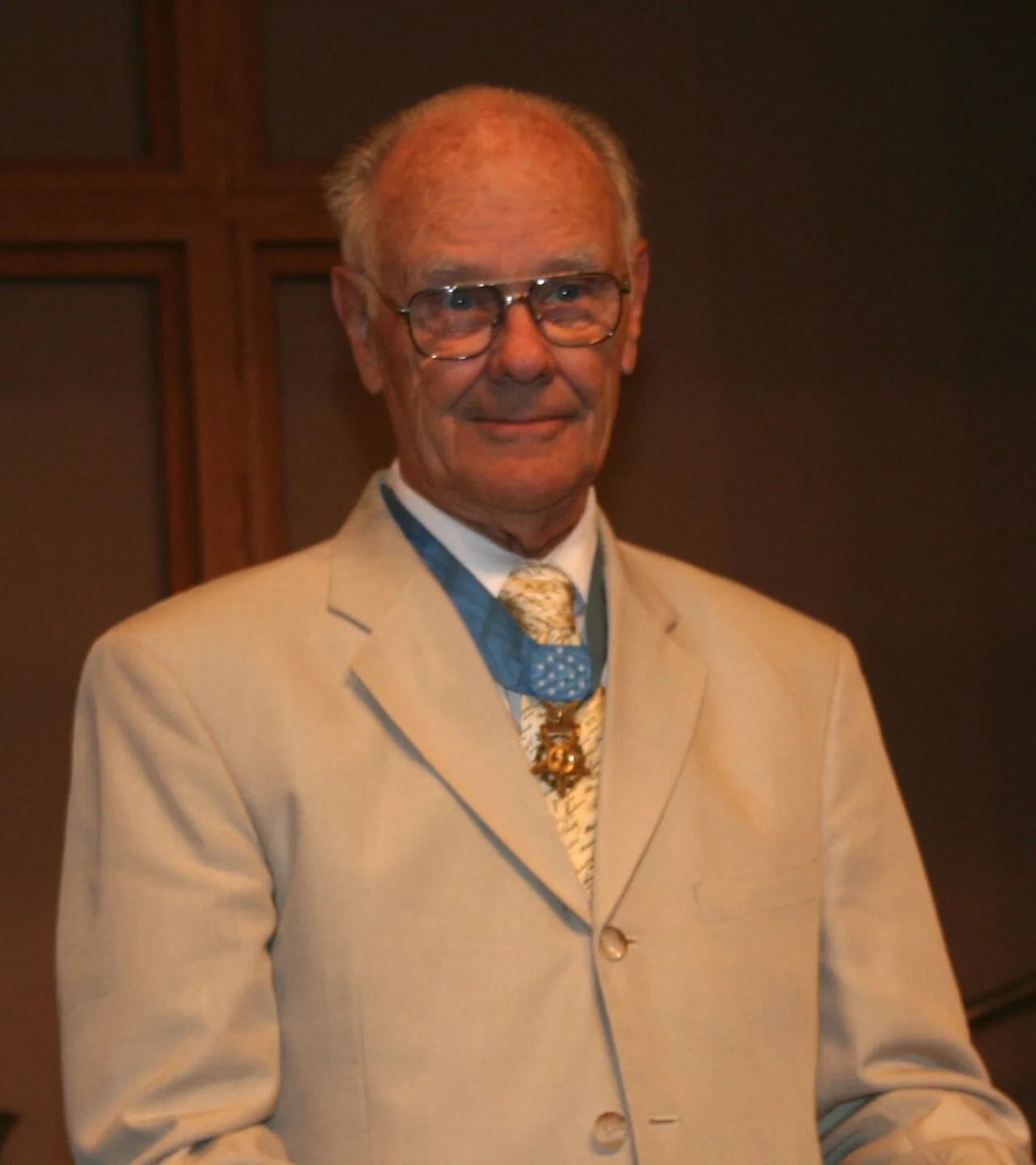 Porträt von Robert D. Maxwell (1920–2019) – Gedenkseite