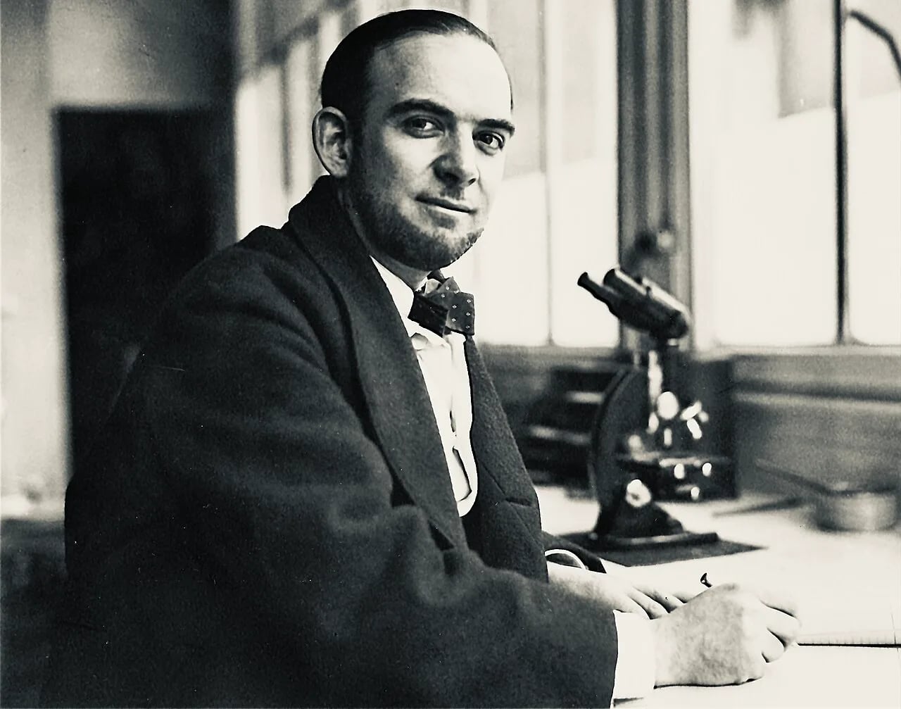 Porträt von Robert Degos (1904–1987) – Gedenkseite