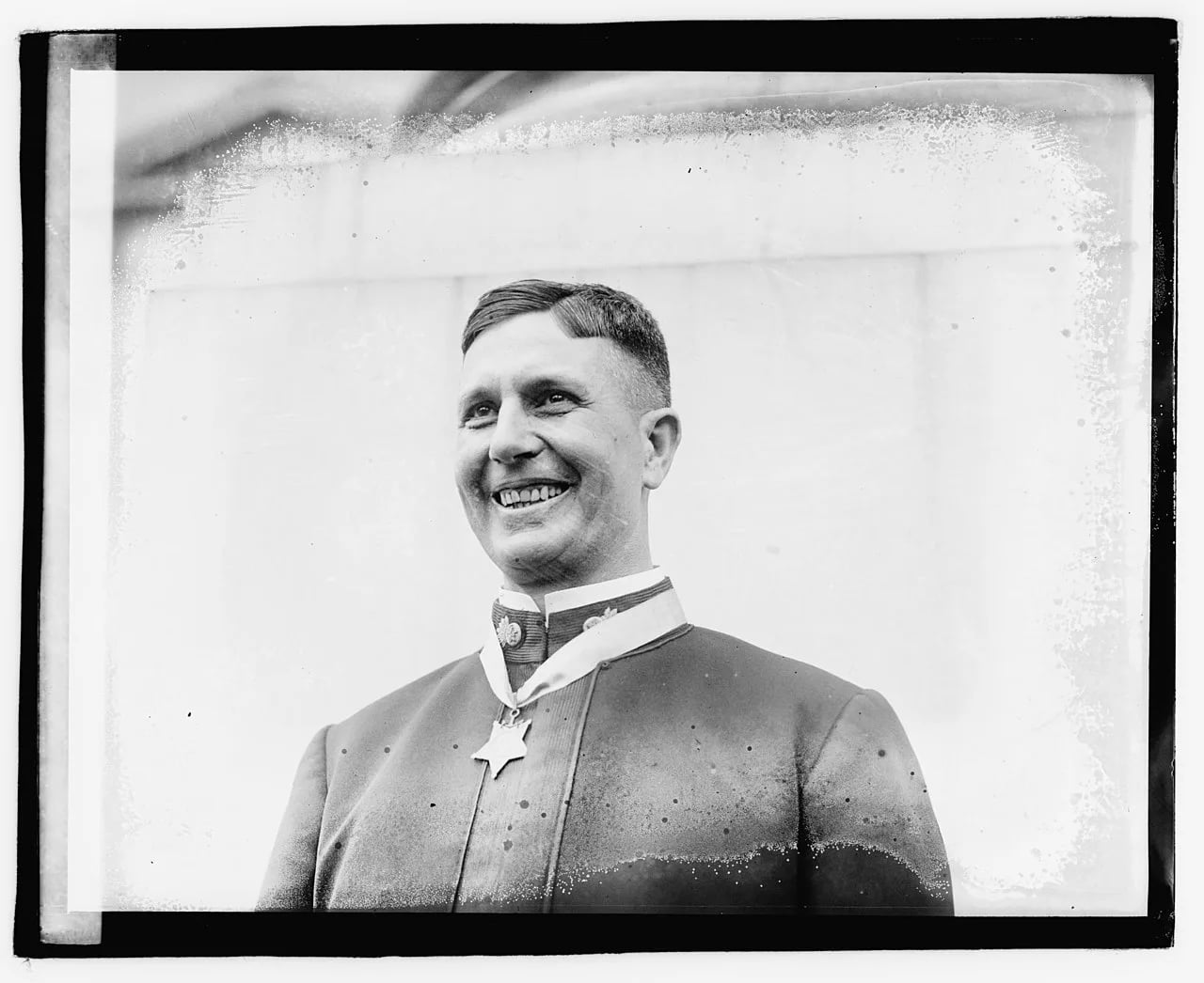 Porträt von Robert Edward Cox (1876–1937) – Gedenkseite