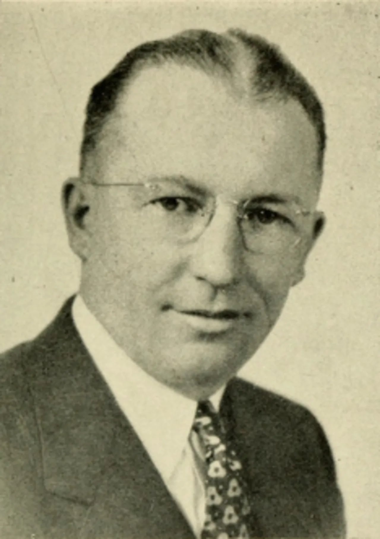 Portrait of Robert F. Murphy (1899–1976) – memorial page