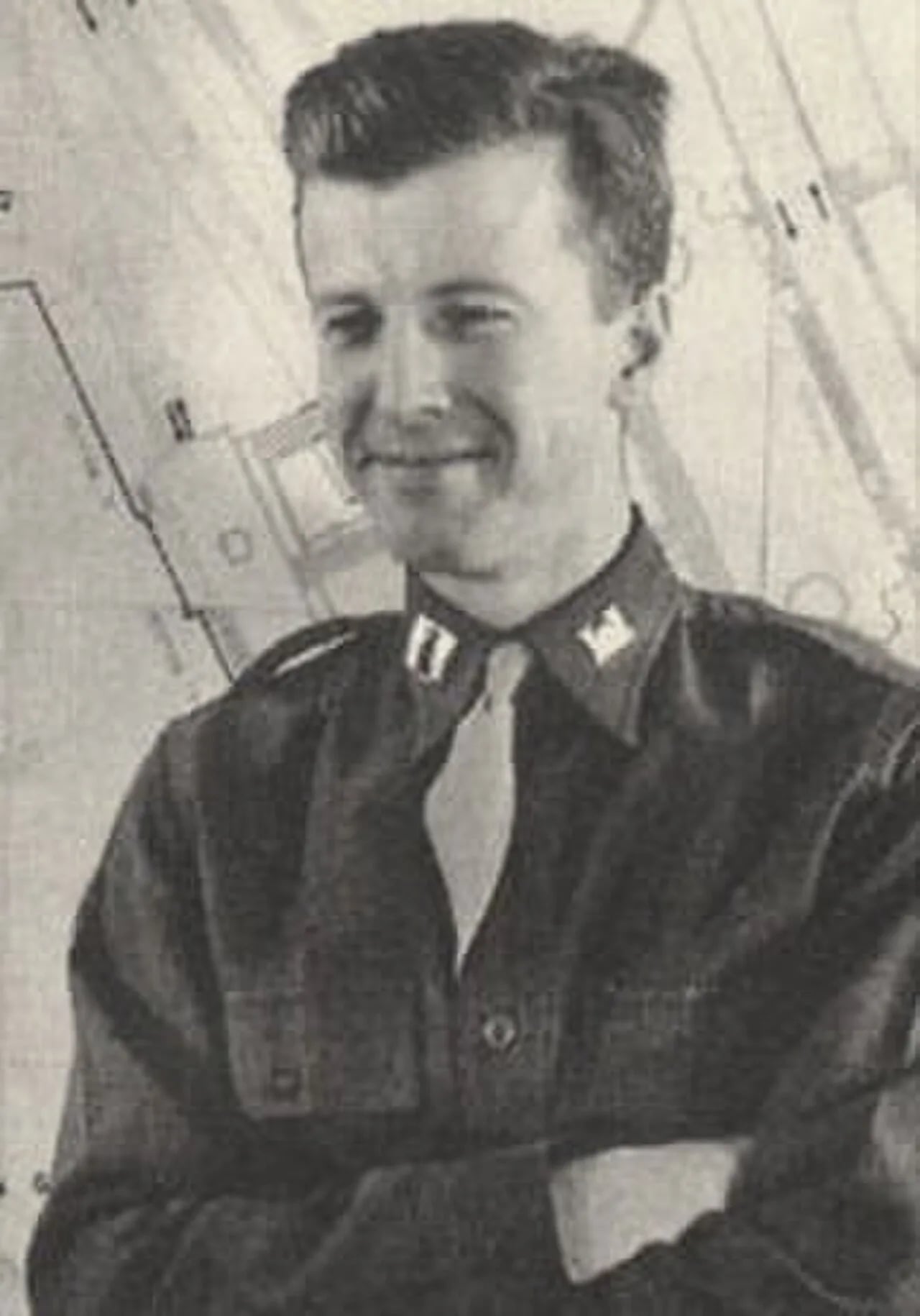 Porträt von Robert Furman (1915–2008) – Gedenkseite