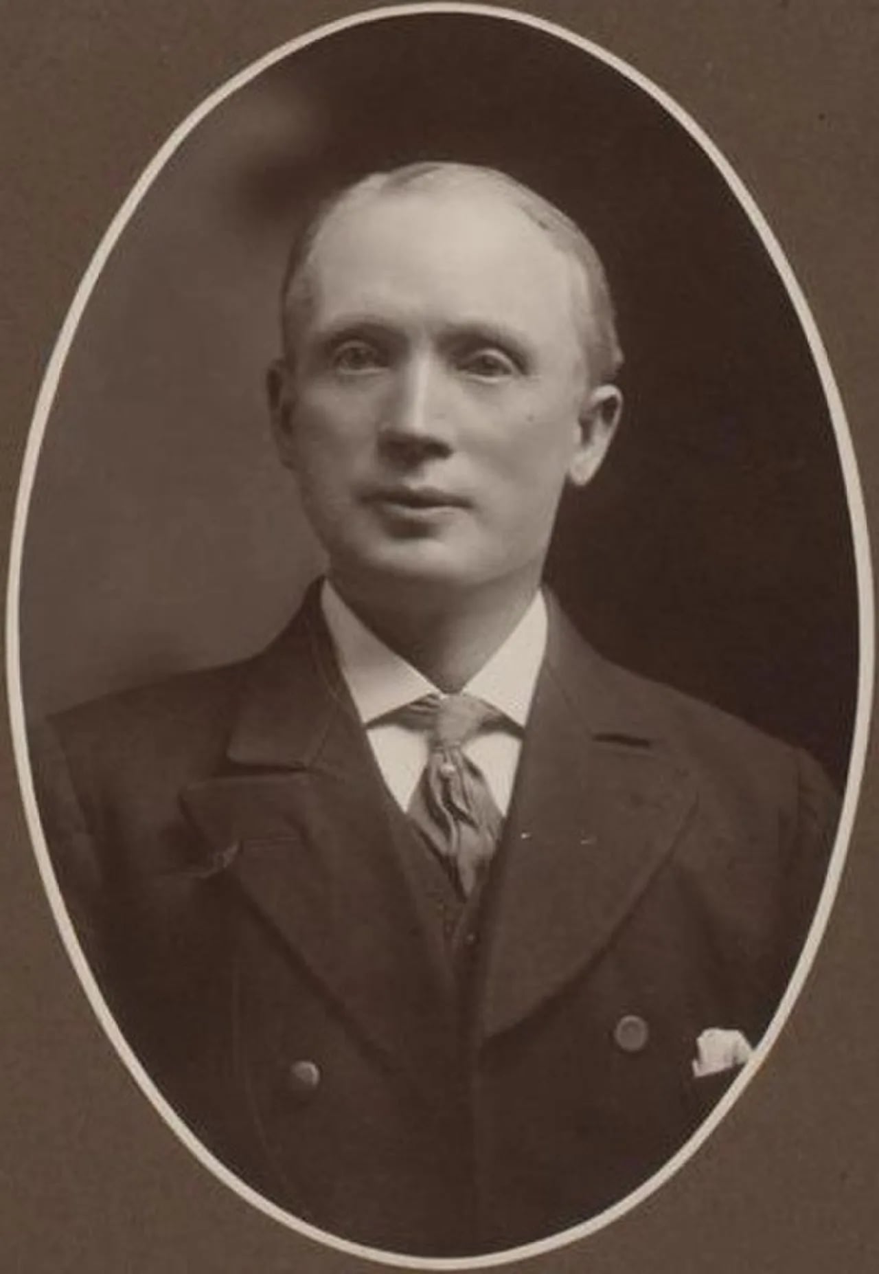 Porträt von Robert Guthrie (1857–1921) – Gedenkseite