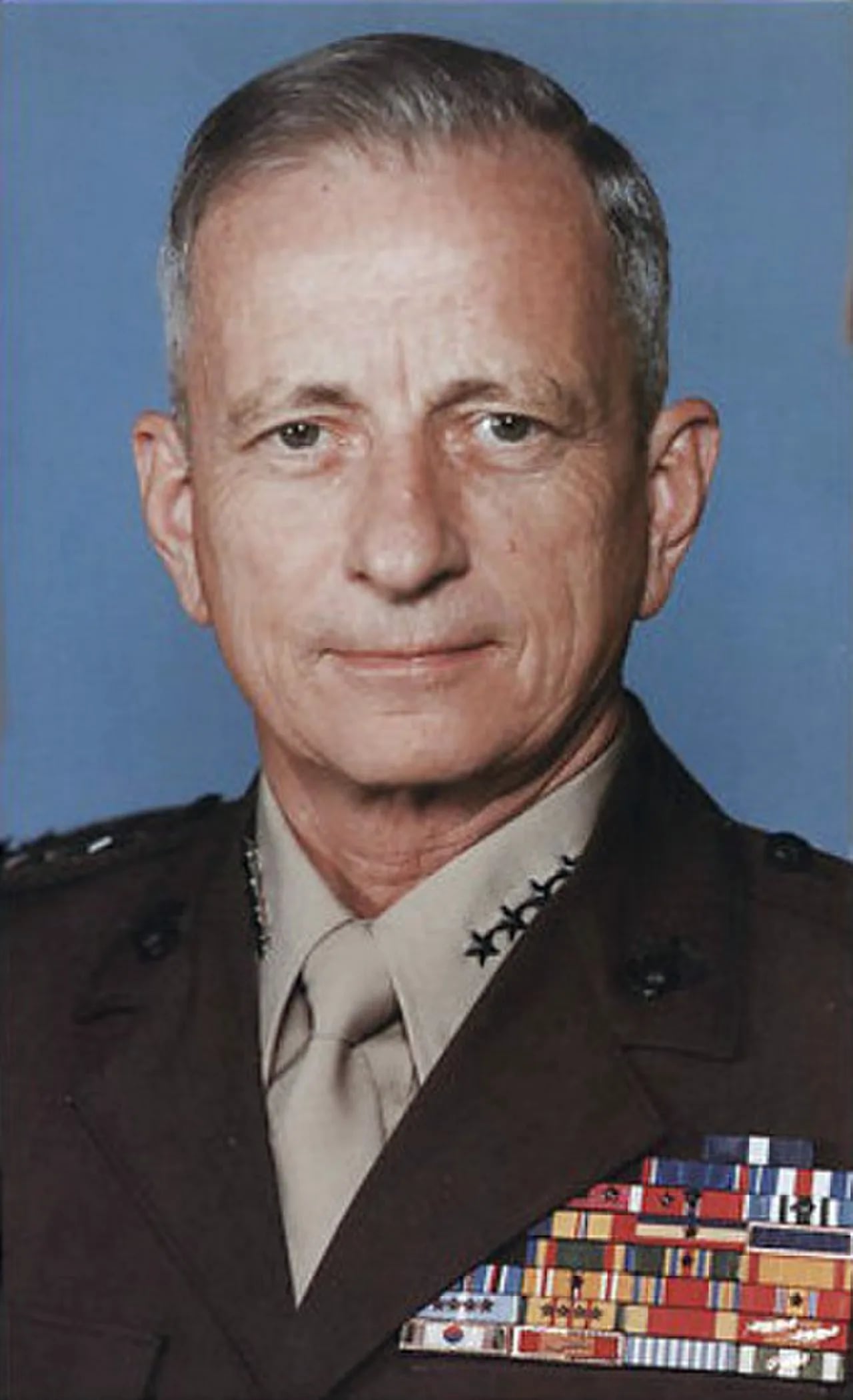 Portrait of Robert H. Barrow (1922–2008) – memorial page