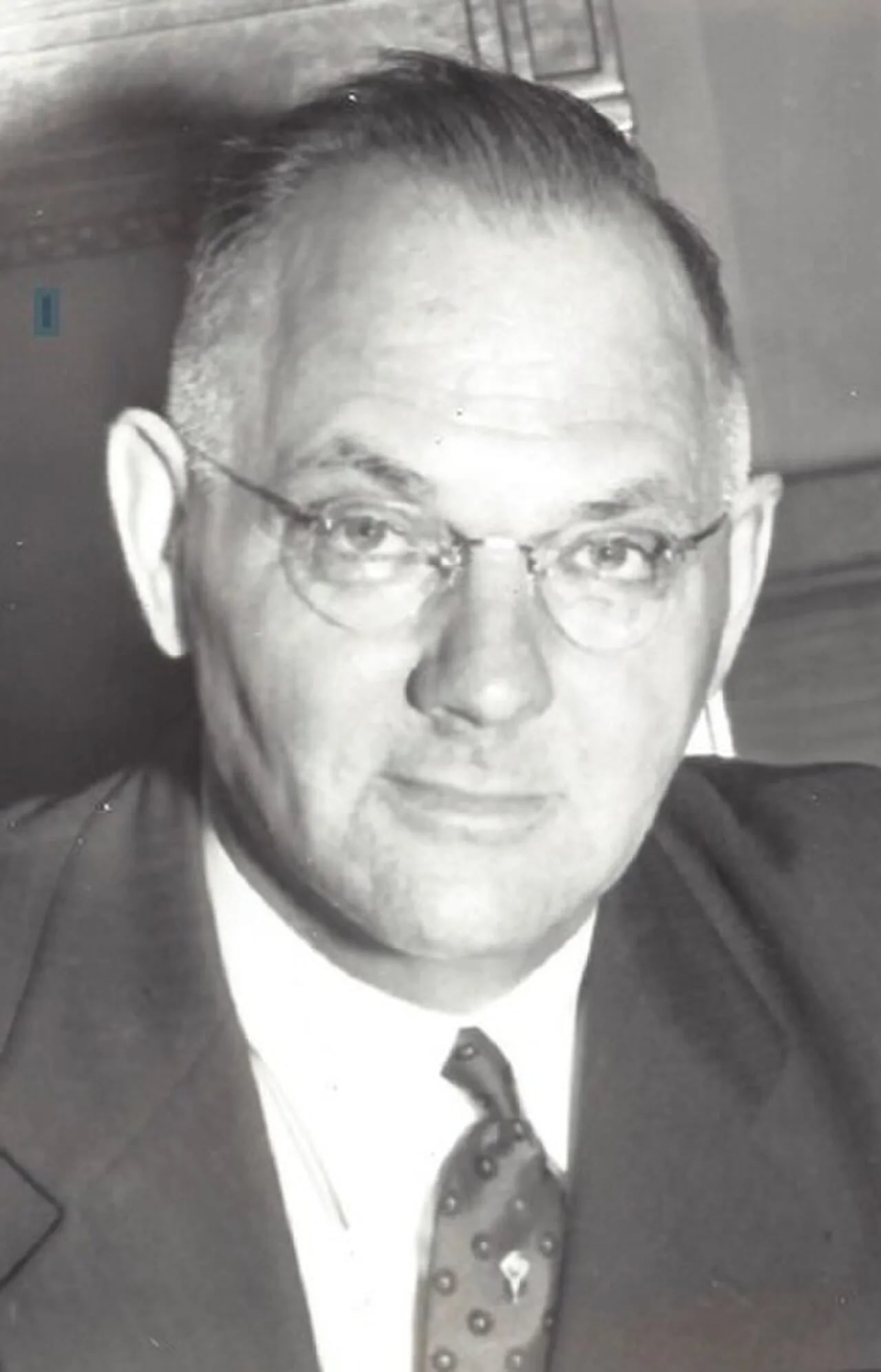 Porträt von Robert J. Kirby (1889–1944) – Gedenkseite