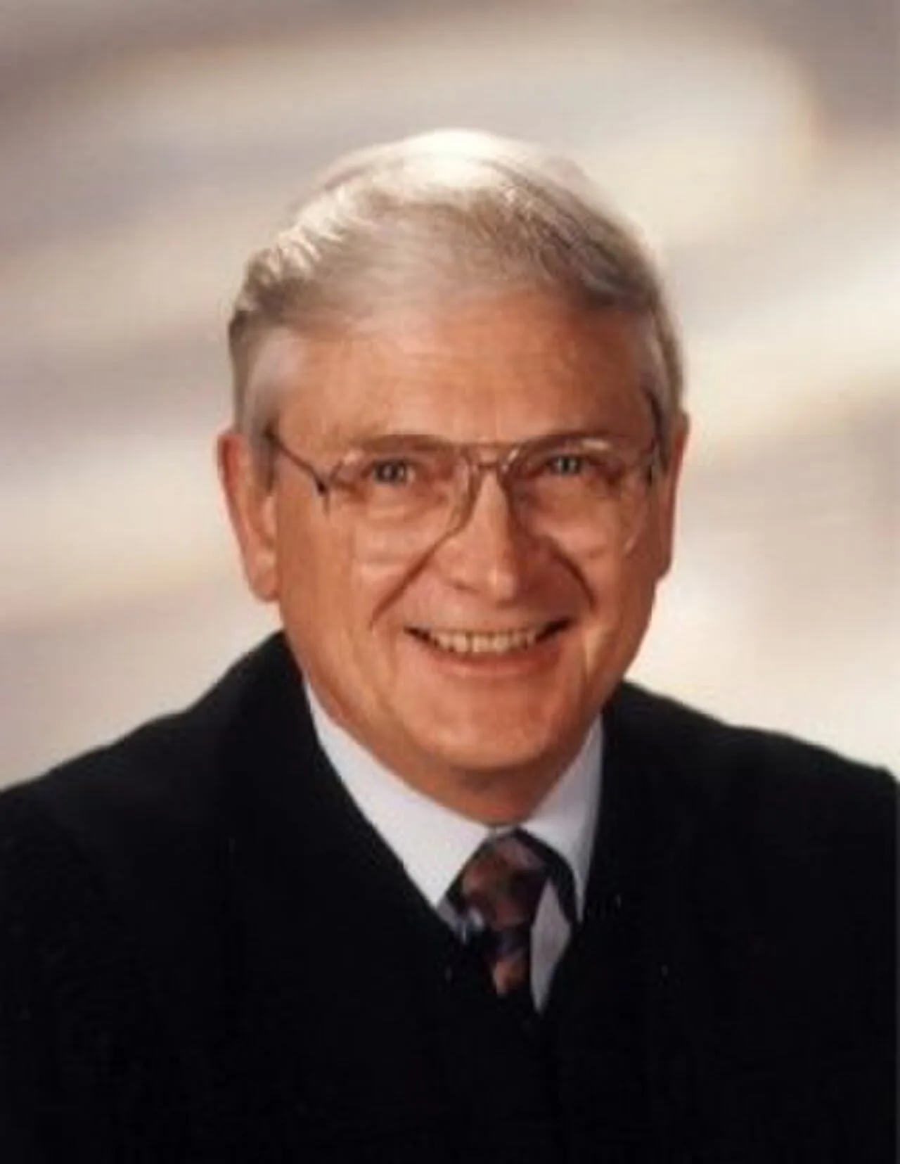 Portrait of Robert Leon Jordan (1934–2024) – memorial page