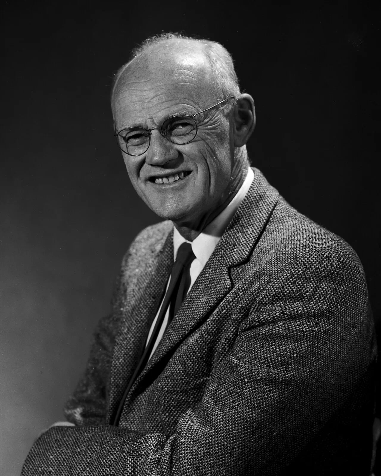 Portrait of Robert Lyster Thornton (1908–1985) – memorial page