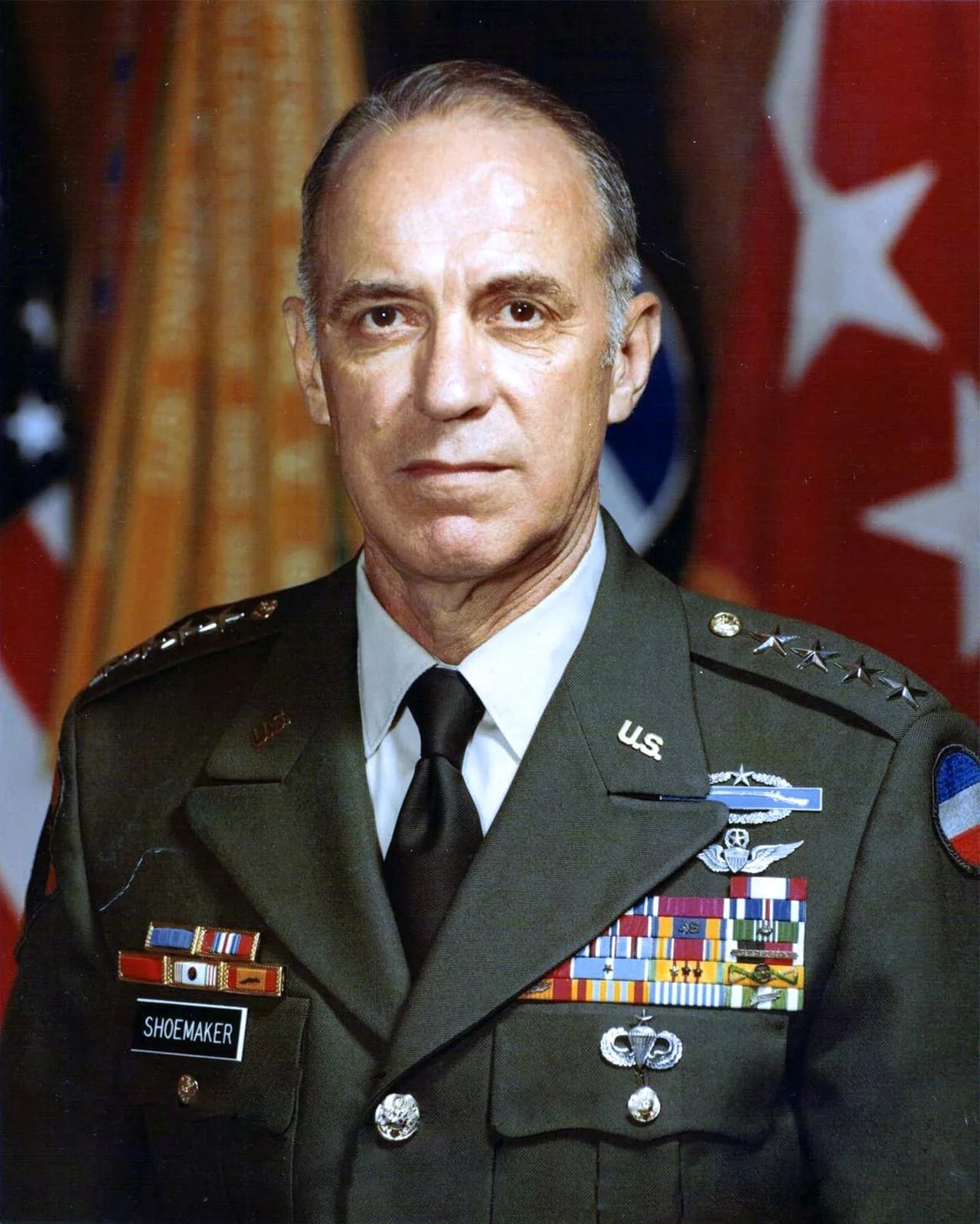 Portrait of Robert M. Shoemaker (1924–2017) – memorial page