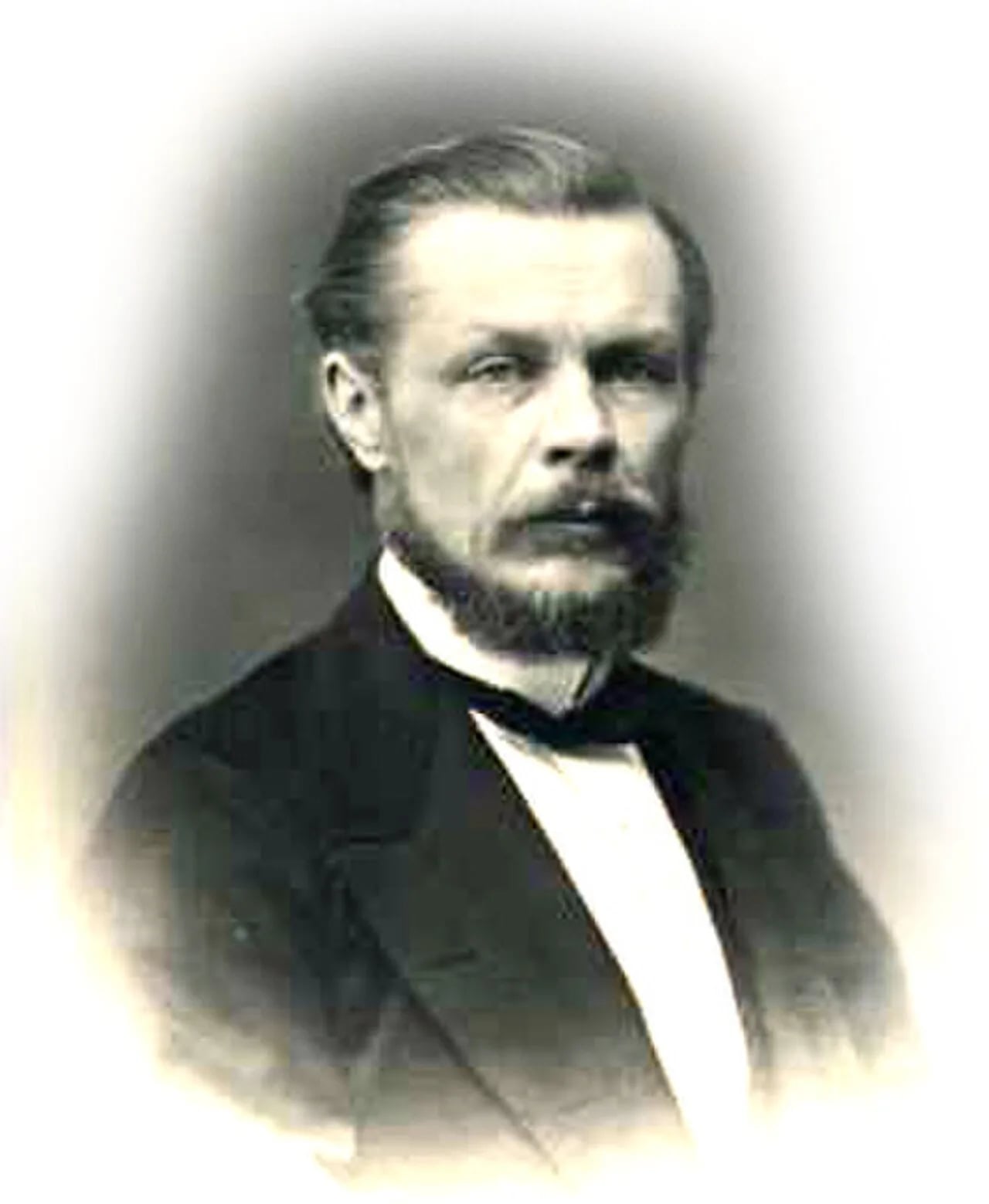 Portrait of Arthur von Oettingen (1836–1920) – memorial page