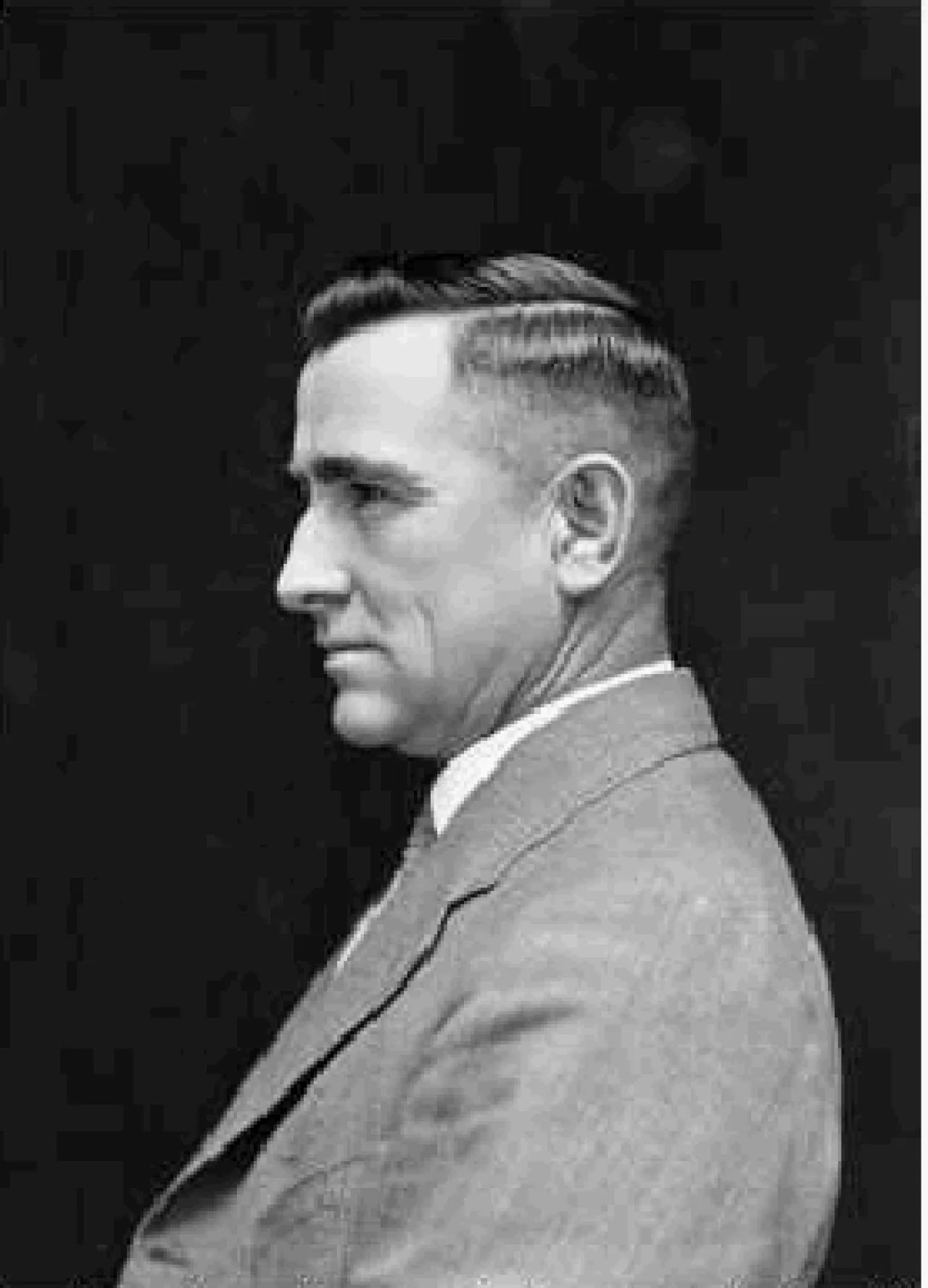 Portrait of Robert Richards (1885–1967) – memorial page
