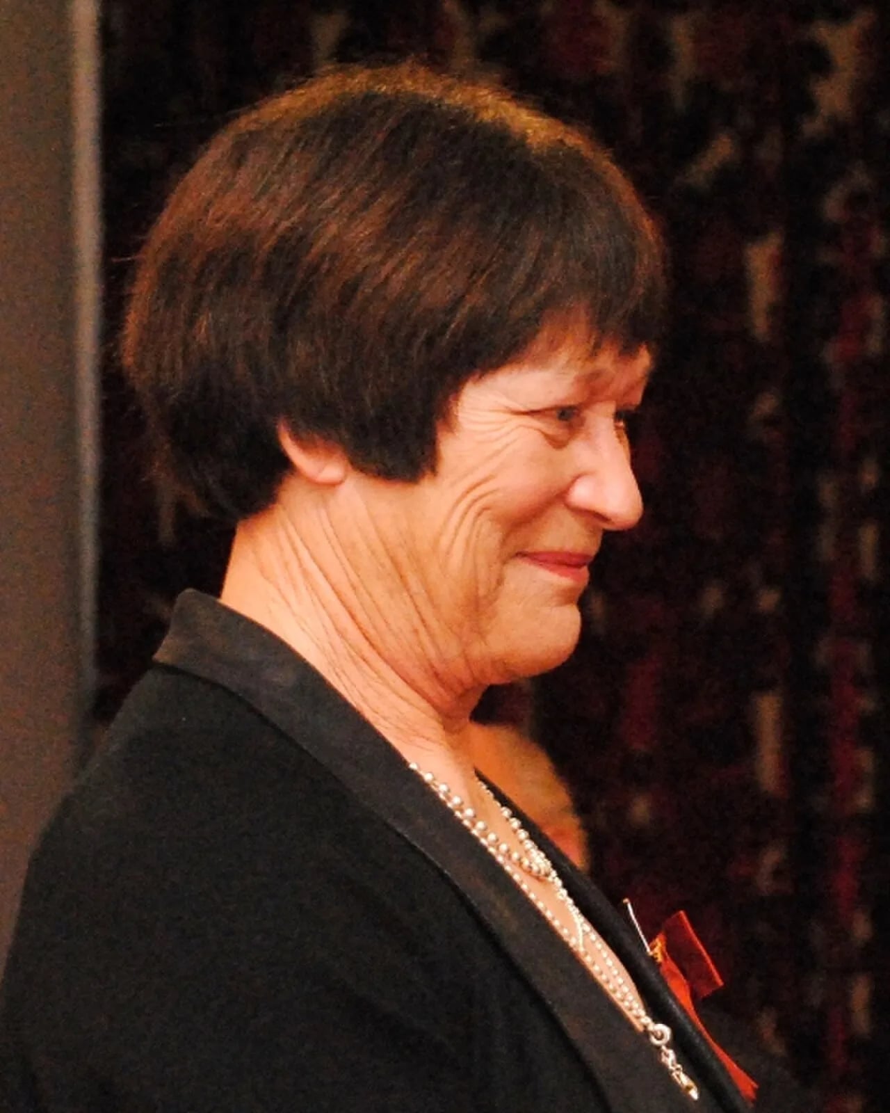 Porträt von Robyn Broughton (1943–2023) – Gedenkseite
