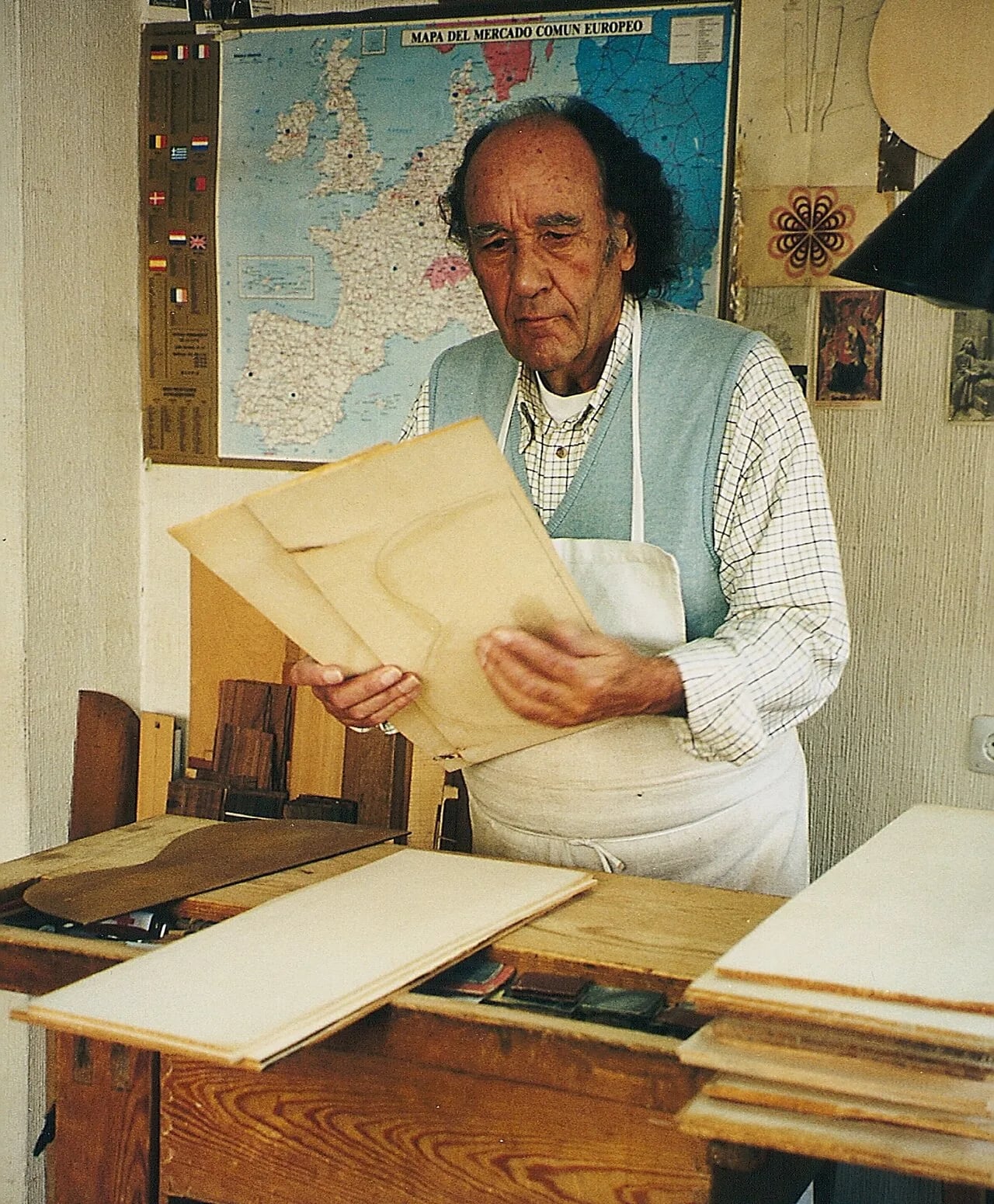 Portrait of Paulino Bernabe (1932–2007) – memorial page