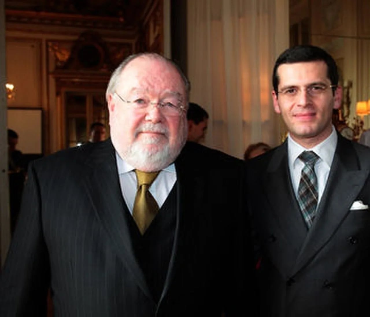 Porträt von Roger Dickinson-Brown (1944–2015) – Gedenkseite