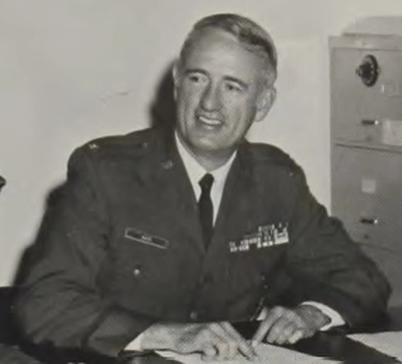 Portrait of Roger R. Bate (1923–2009) – memorial page