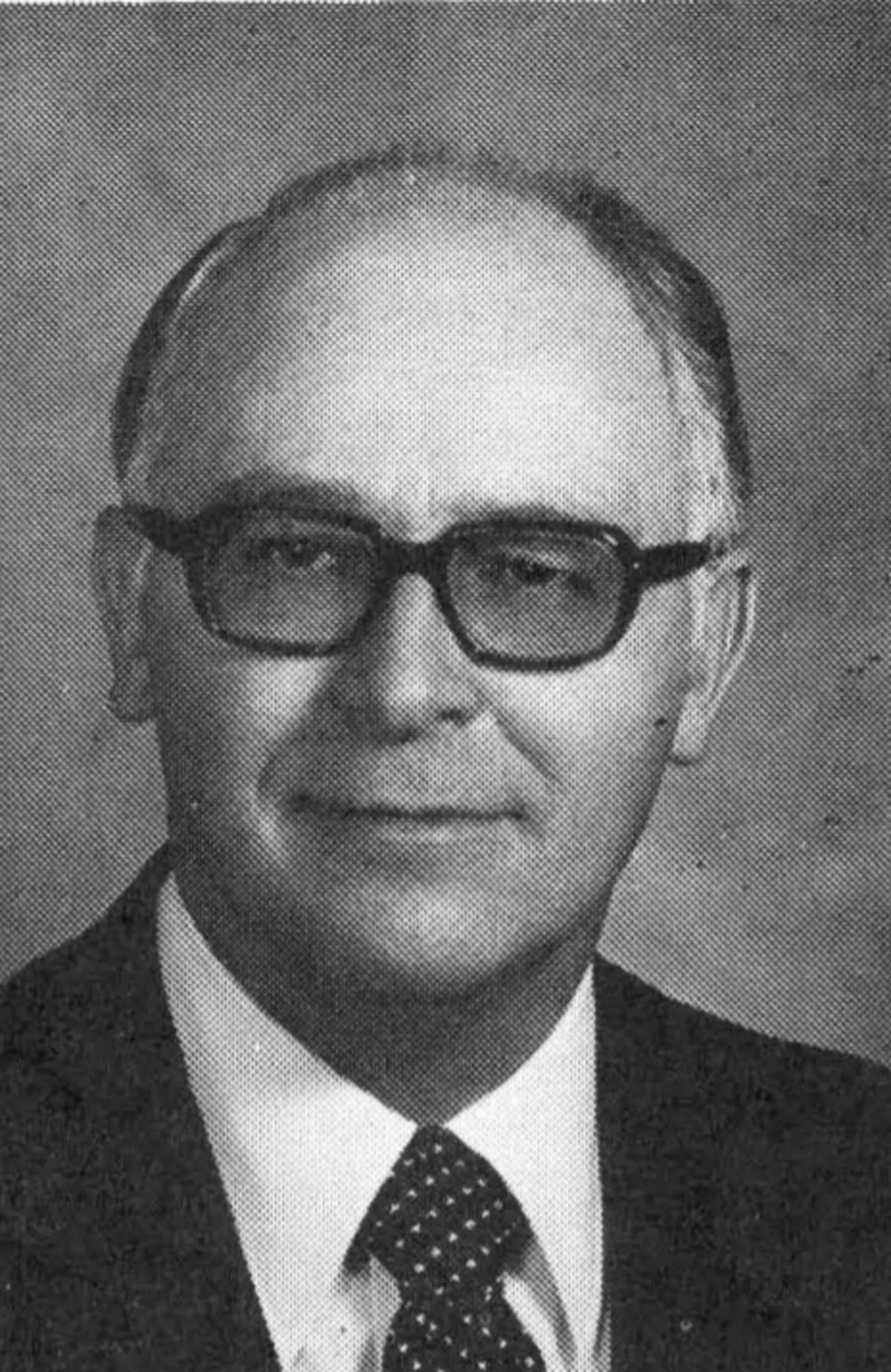 Porträt von Roland A. Luedtke (1924–2005) – Gedenkseite