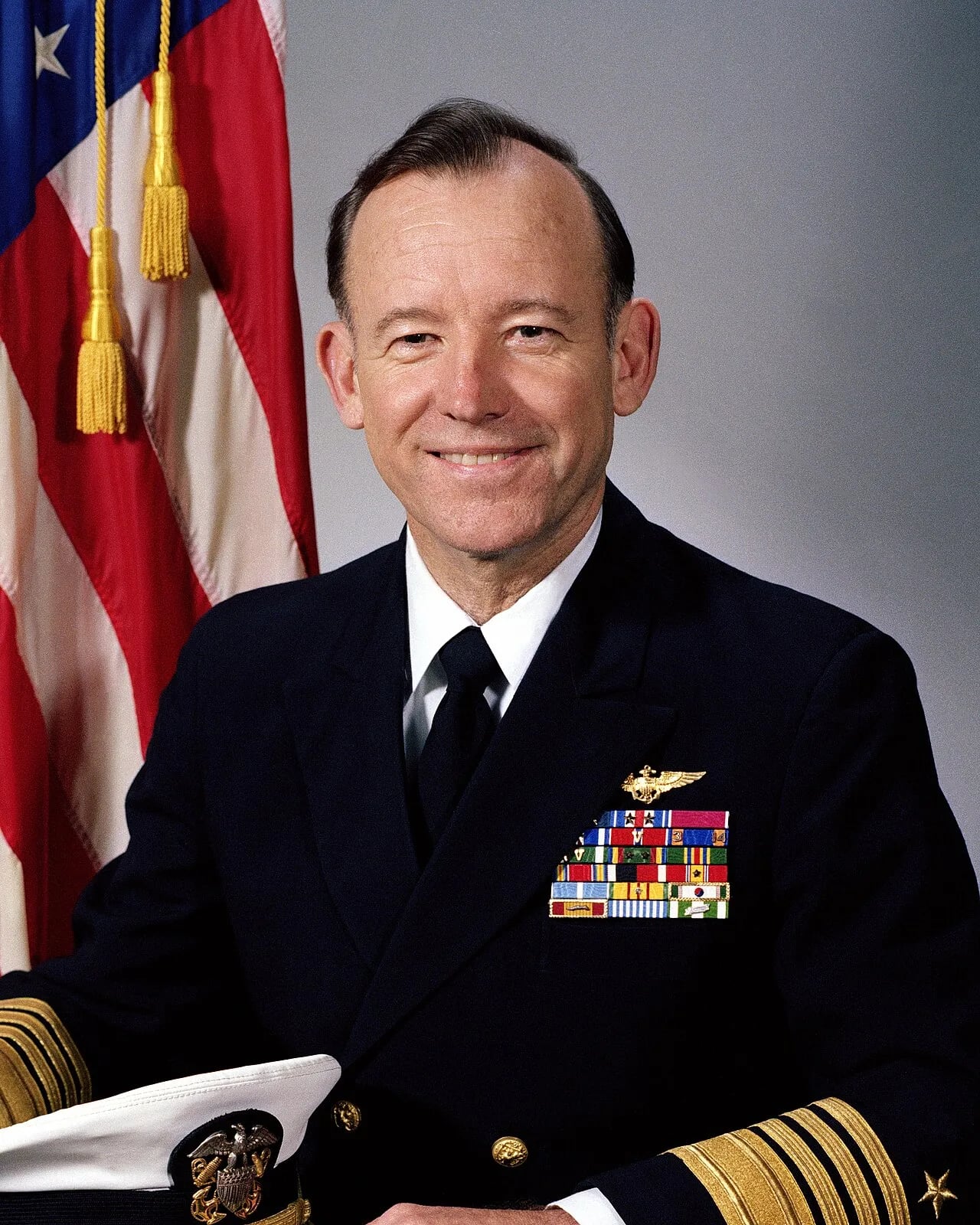 Portrait of Ronald J. Hays (1928–2021) – memorial page