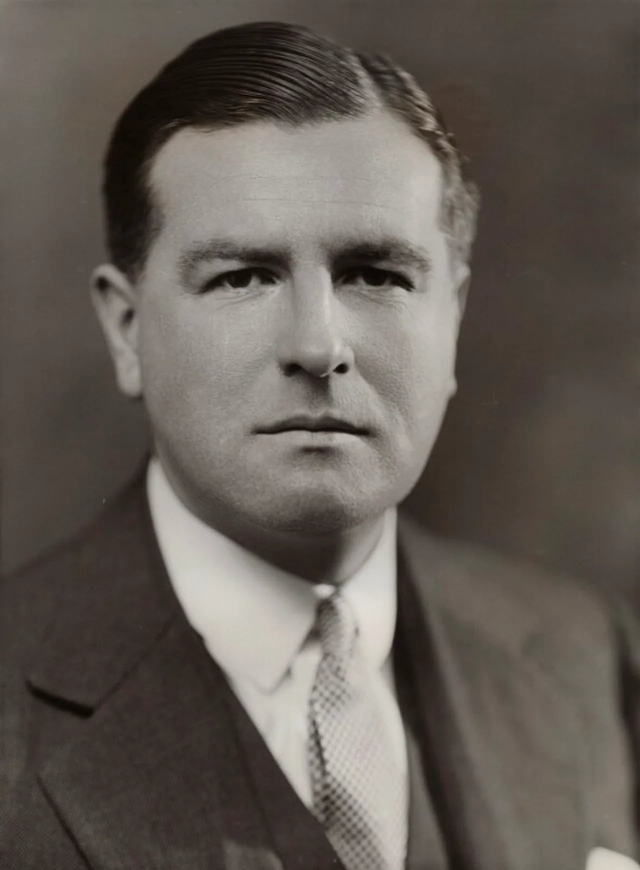 Portrait of Ronald Tree (1897–1976) – memorial page