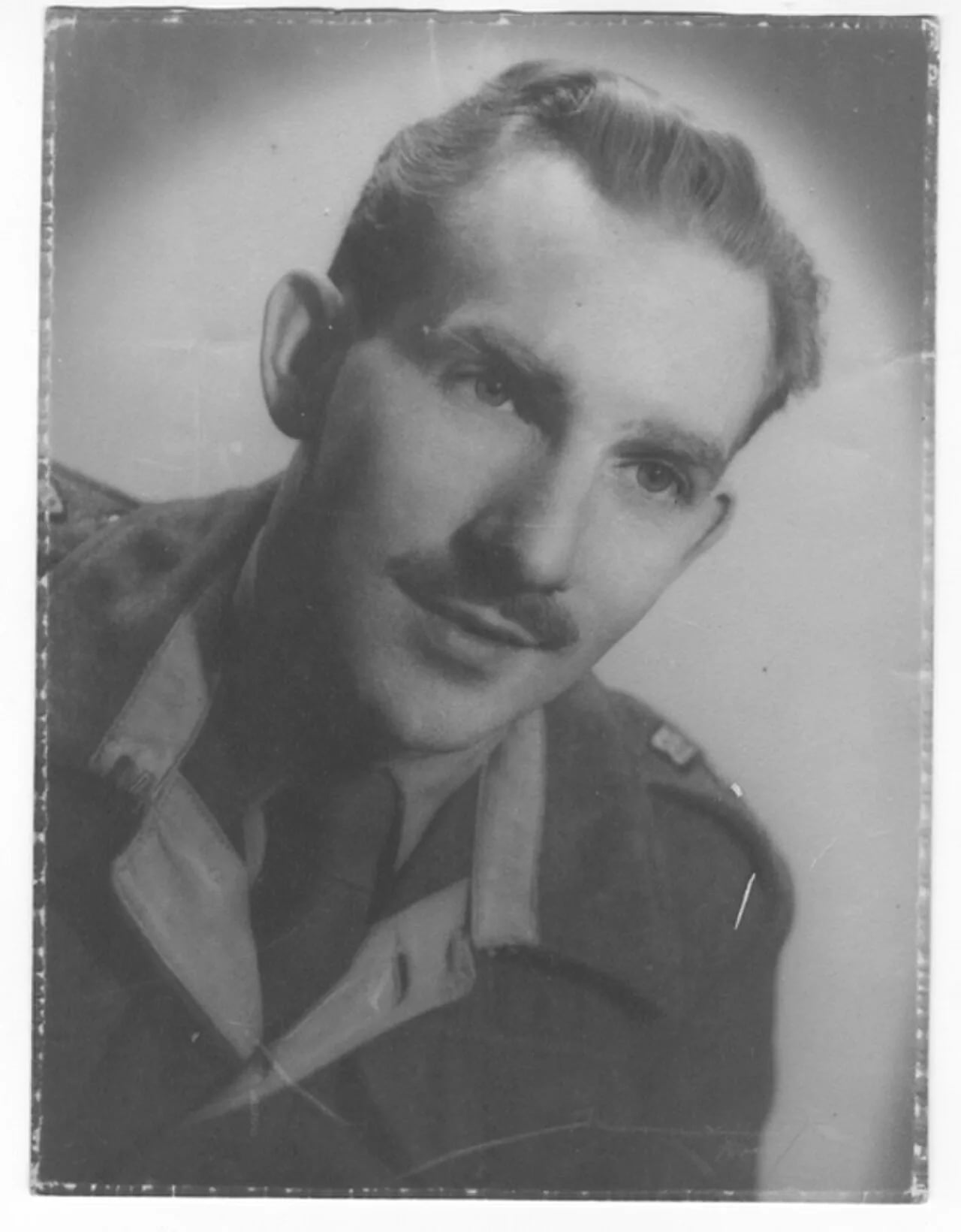 Portrait of Ronnie Reed (1916–1995) – memorial page