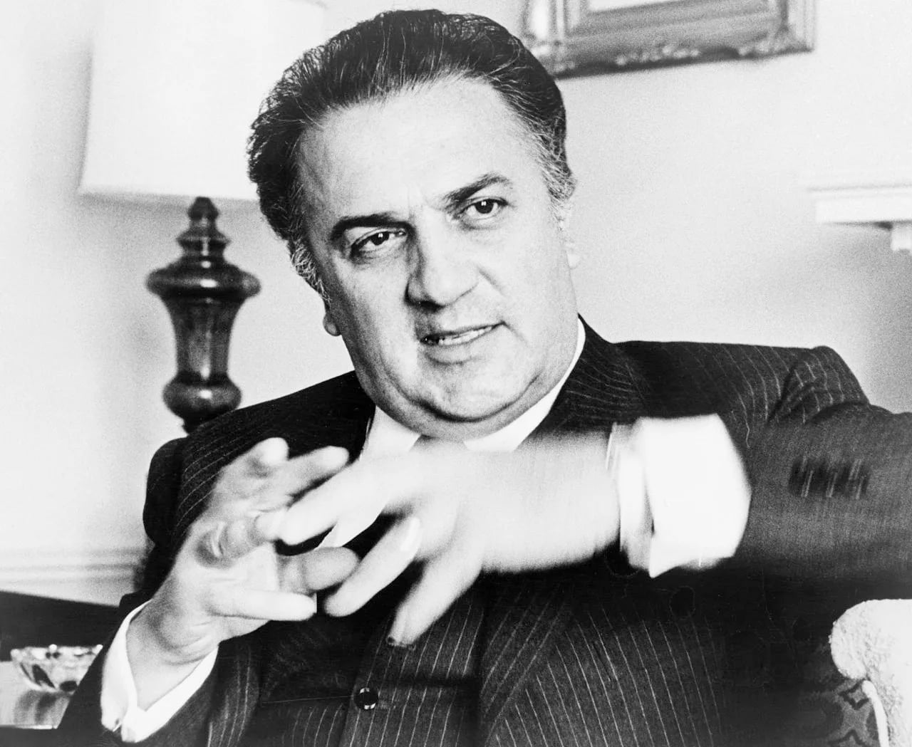 Portrait of Federico Fellini (1920–1993) – memorial page