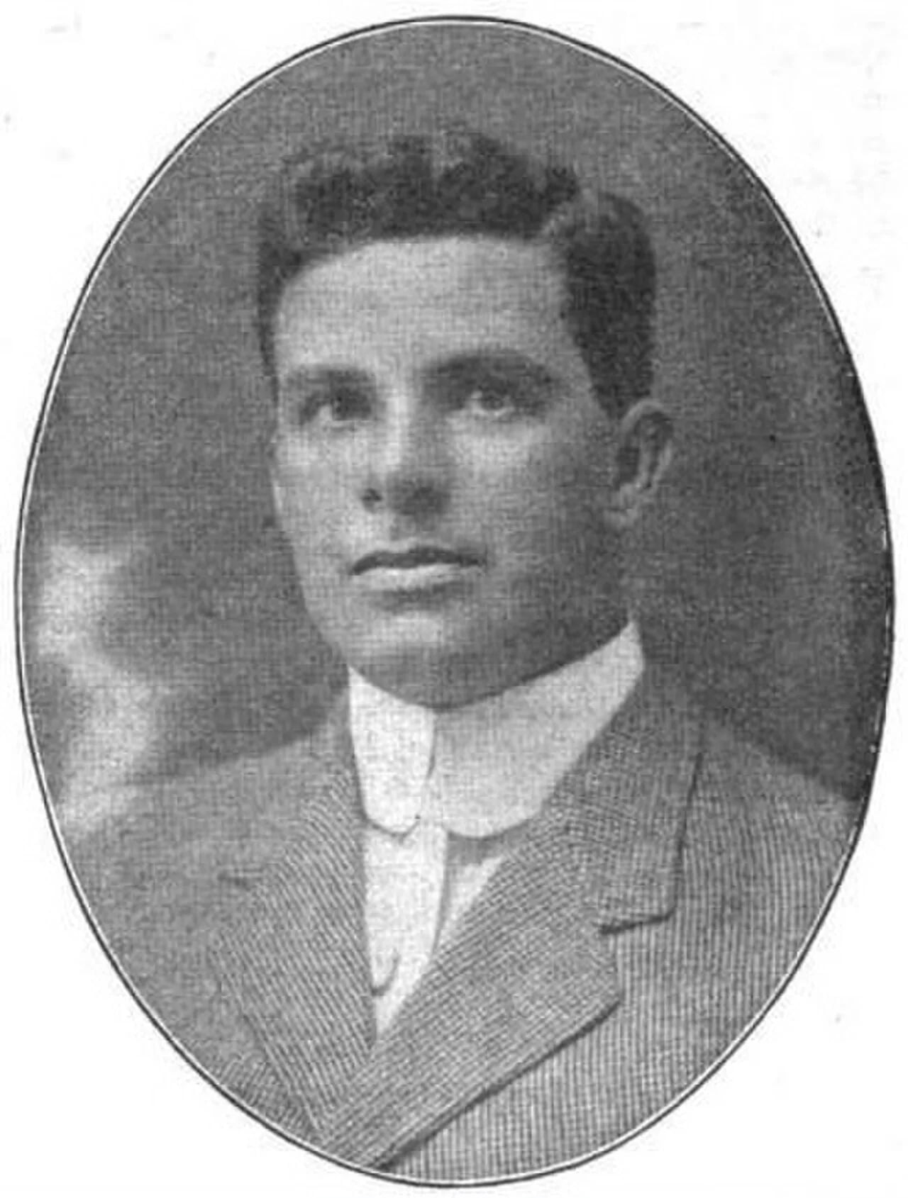 Portrait of Roy A. Young (1882–1960) – memorial page