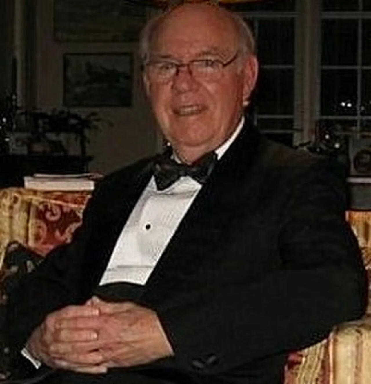 Portrait of Roy Kinneer Patteson Jr. (1928–2012) – memorial page