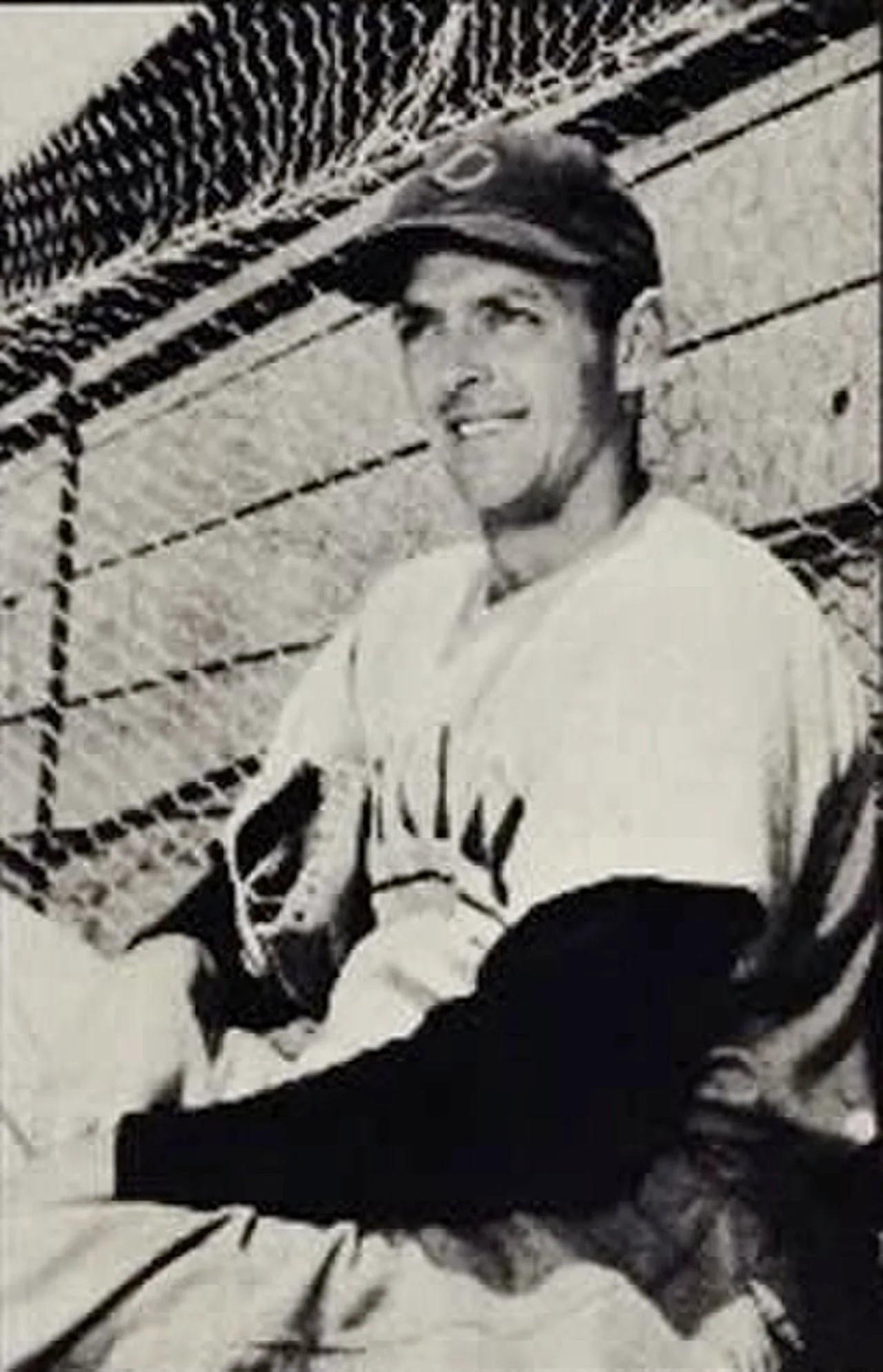 Portrait of Roy Smalley, Jr. (1926–2011) – memorial page
