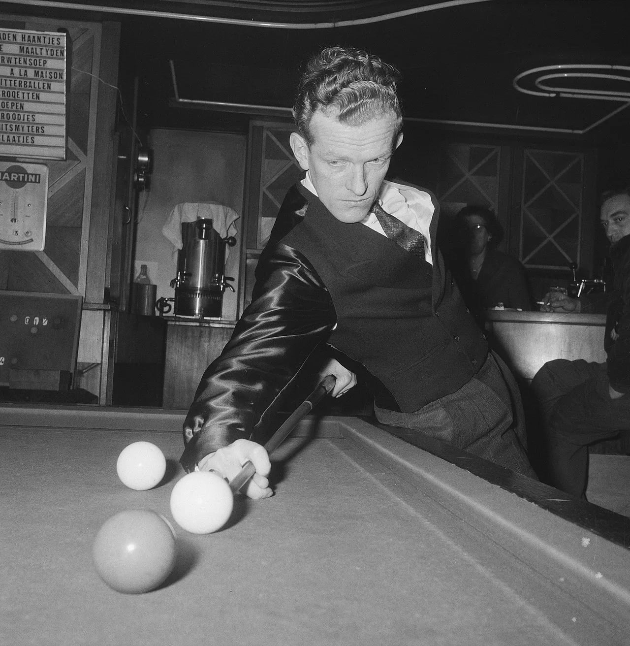 Portrait of Henny de Ruijter (1929–2013) – memorial page