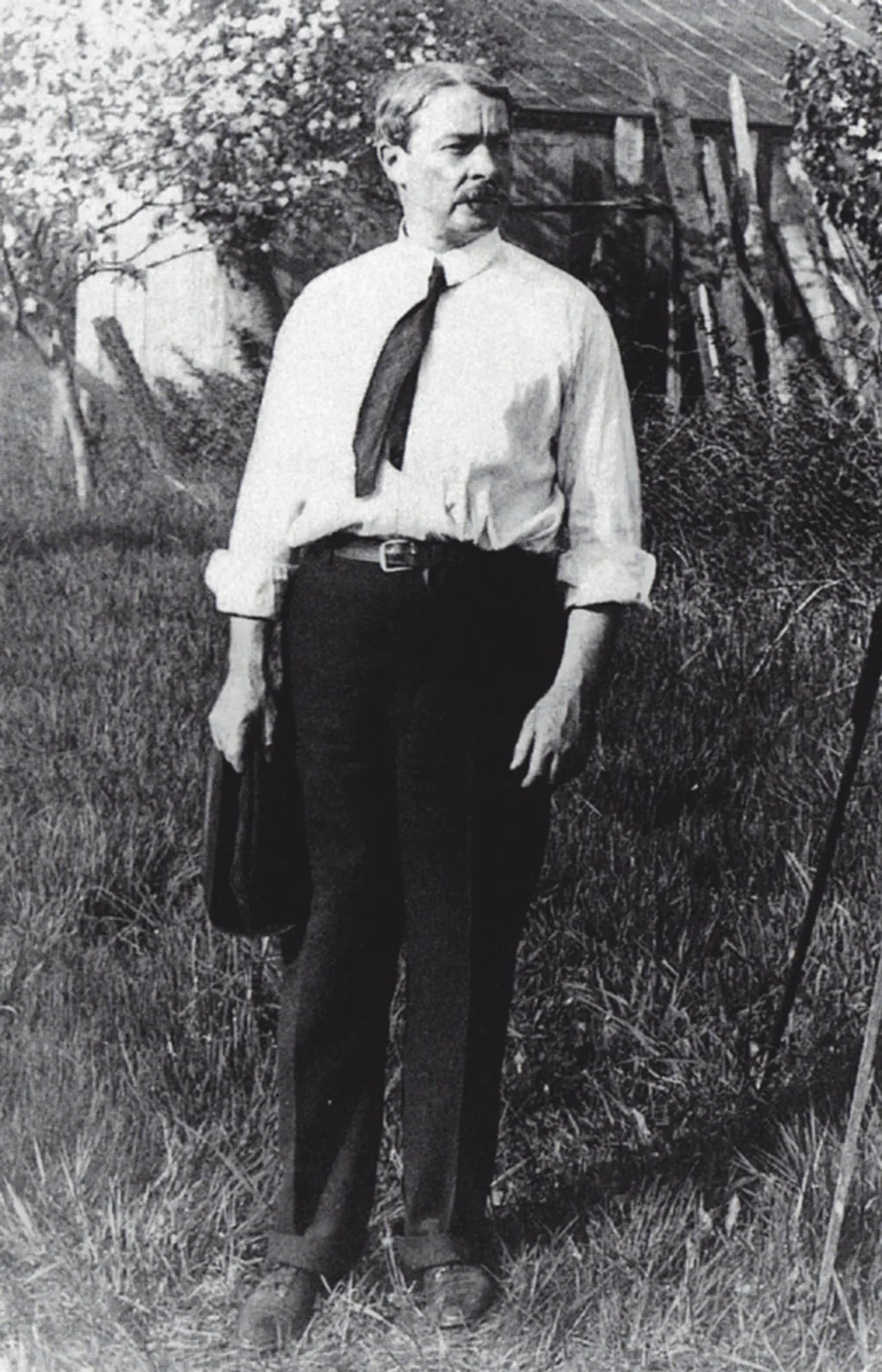 Portrait of Childe Hassam (1859–1935) – memorial page