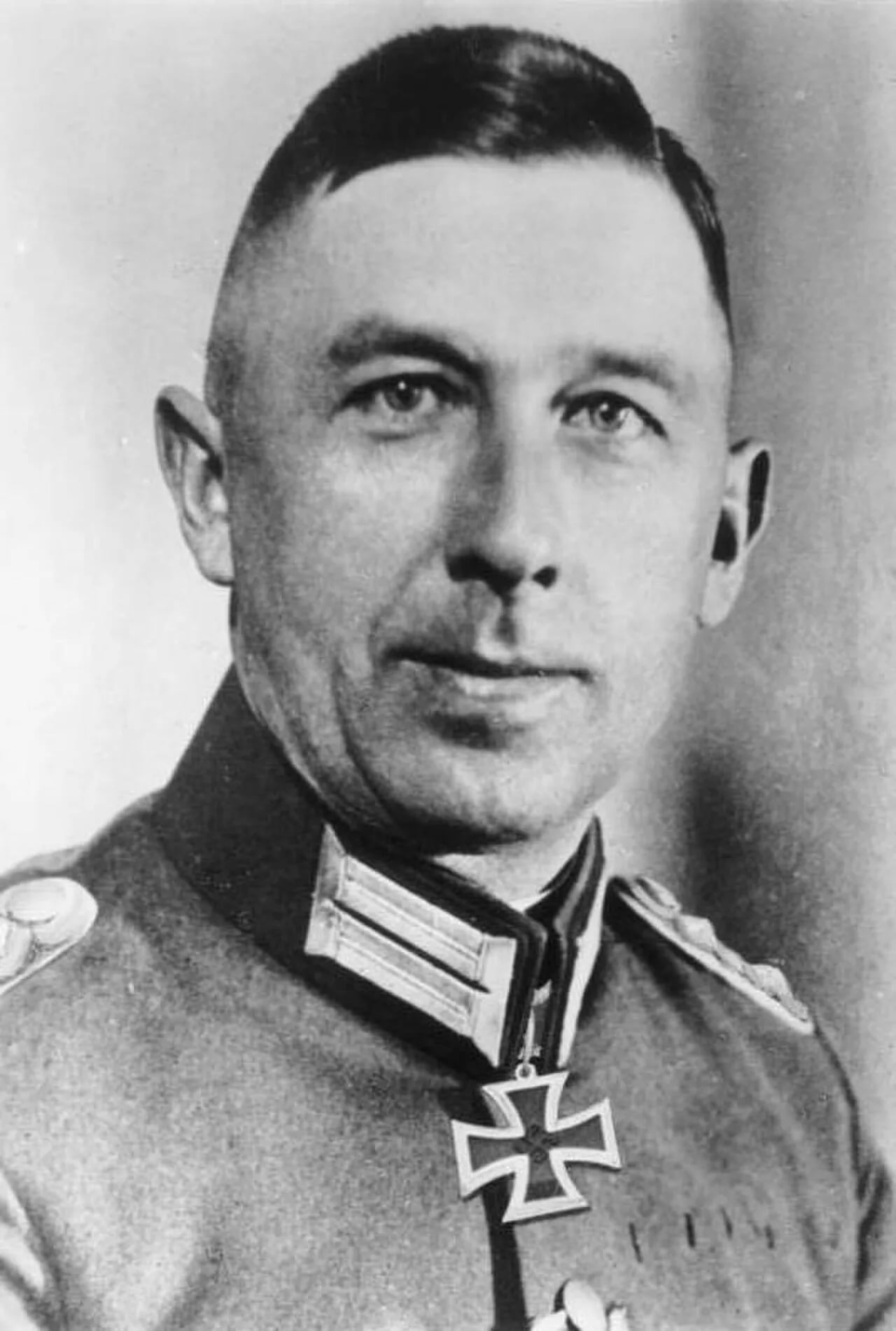 Portrait of Ludwig Wolff (1893–1968) – memorial page