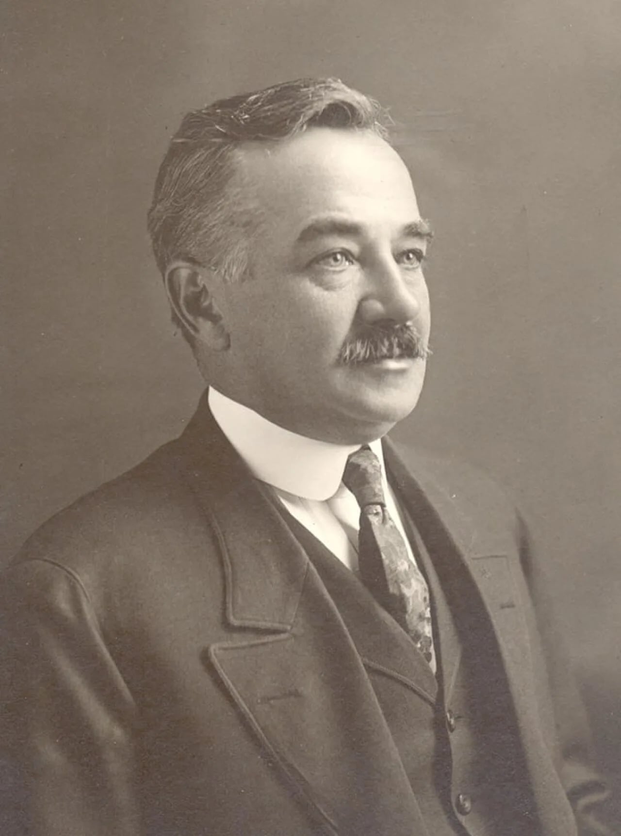 Porträt von Milton S. Hershey (1857–1945) – Gedenkseite