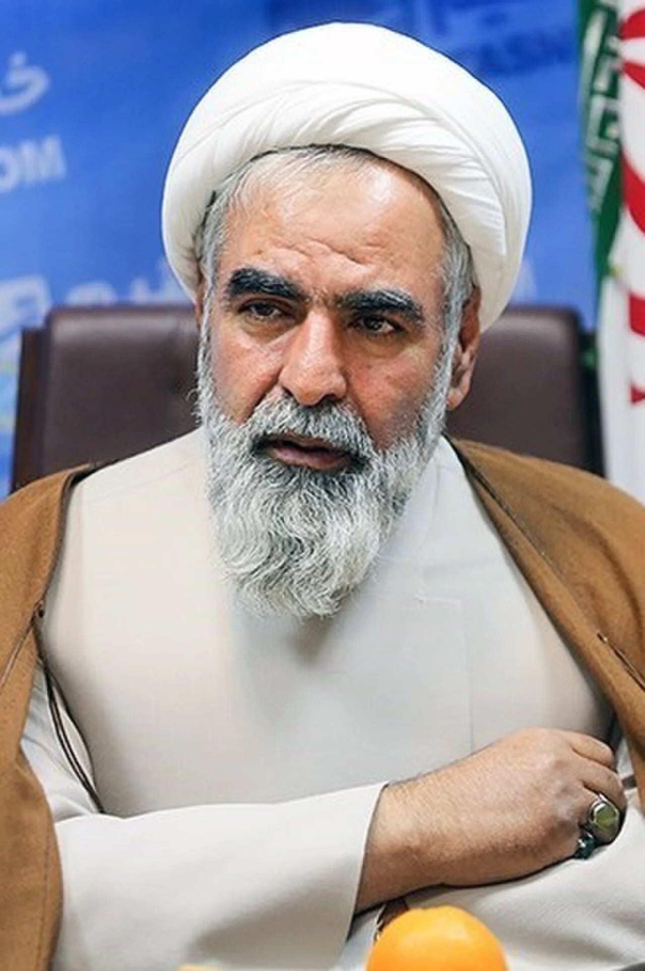 Portrait of Ruhollah Hosseinian (1955–2020) – memorial page