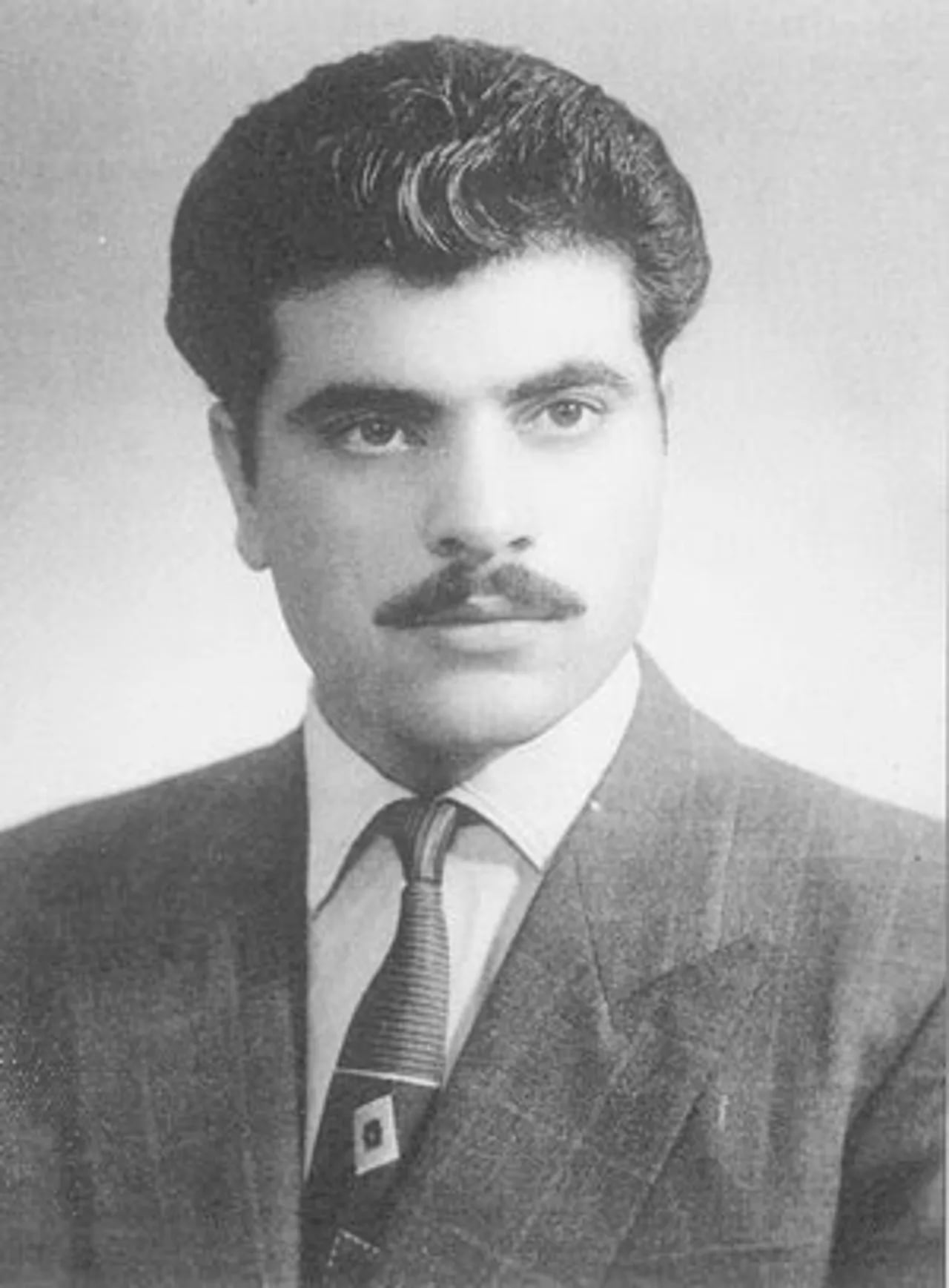 Portrait of Stelios Kazantzidis (1931–2001) – memorial page