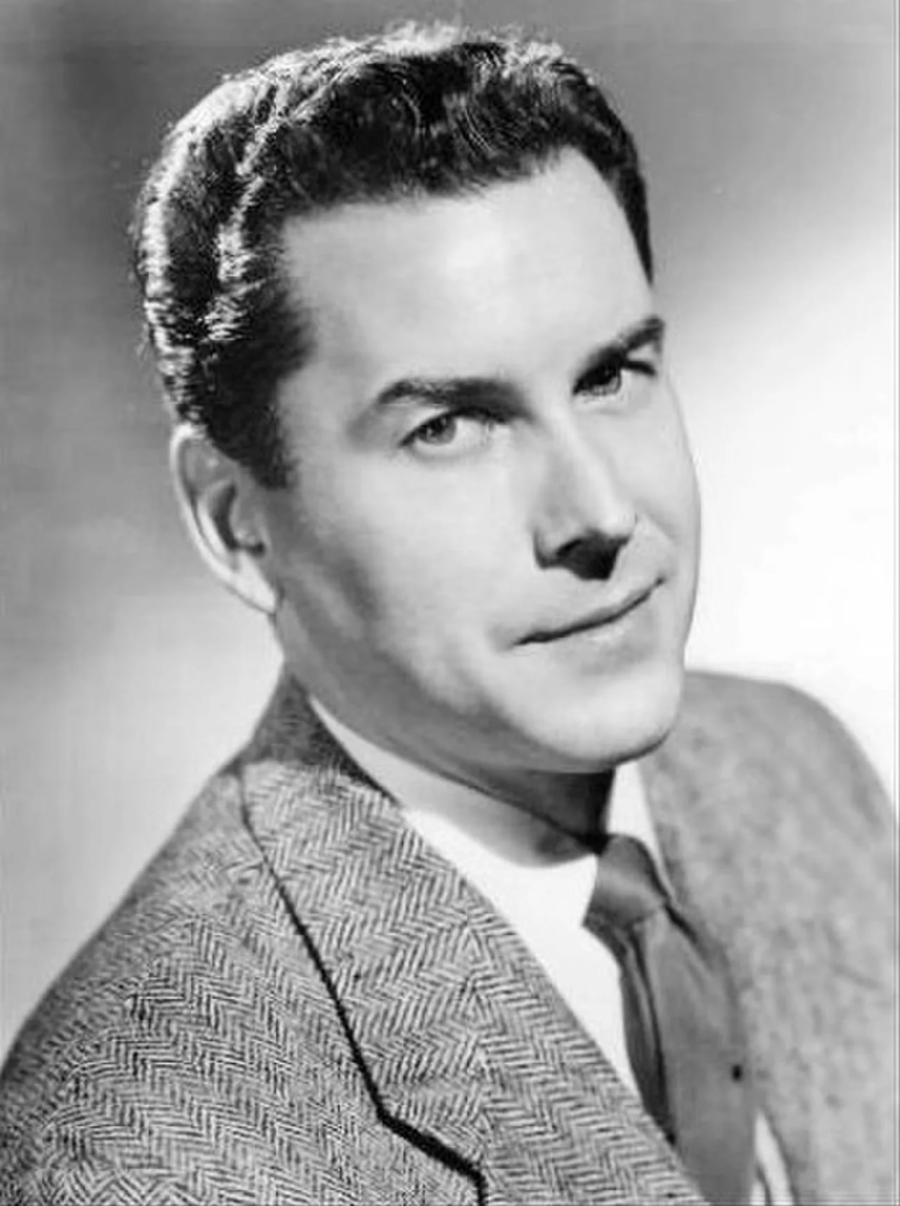 Portrait of Russell Arms (1920–2012) – memorial page