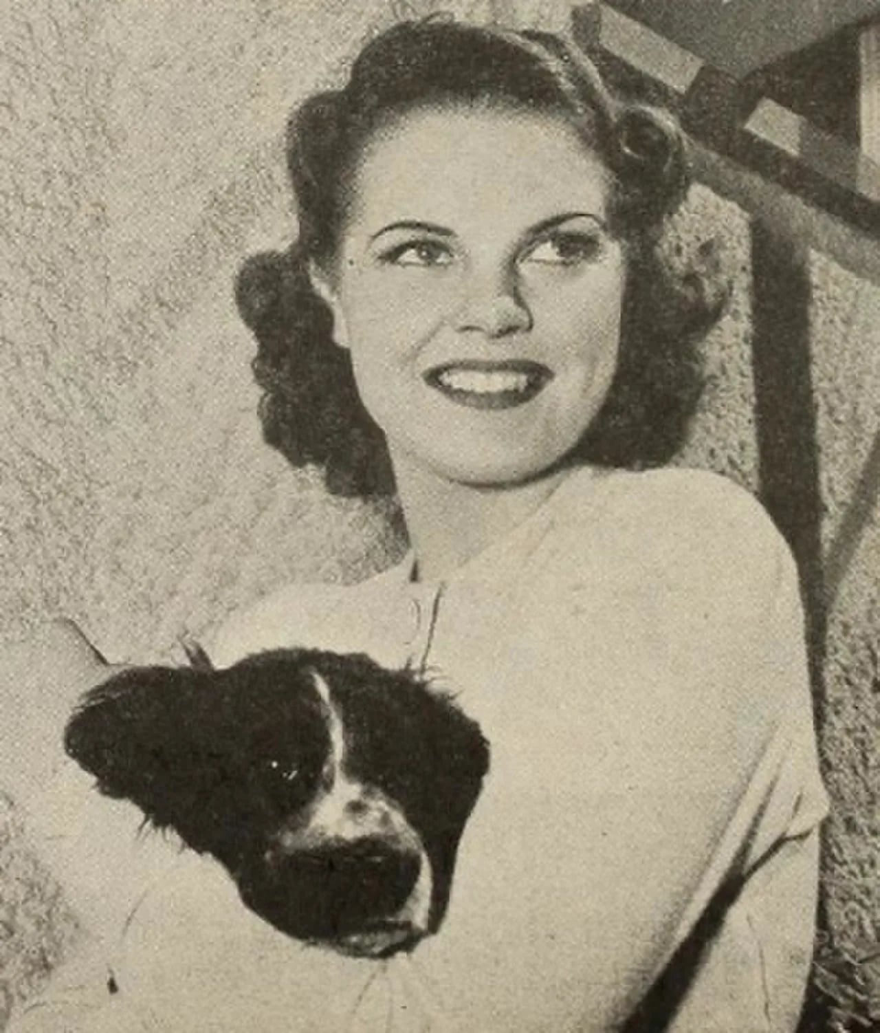 Portrait of Ruth Terry (1920–2016) – memorial page