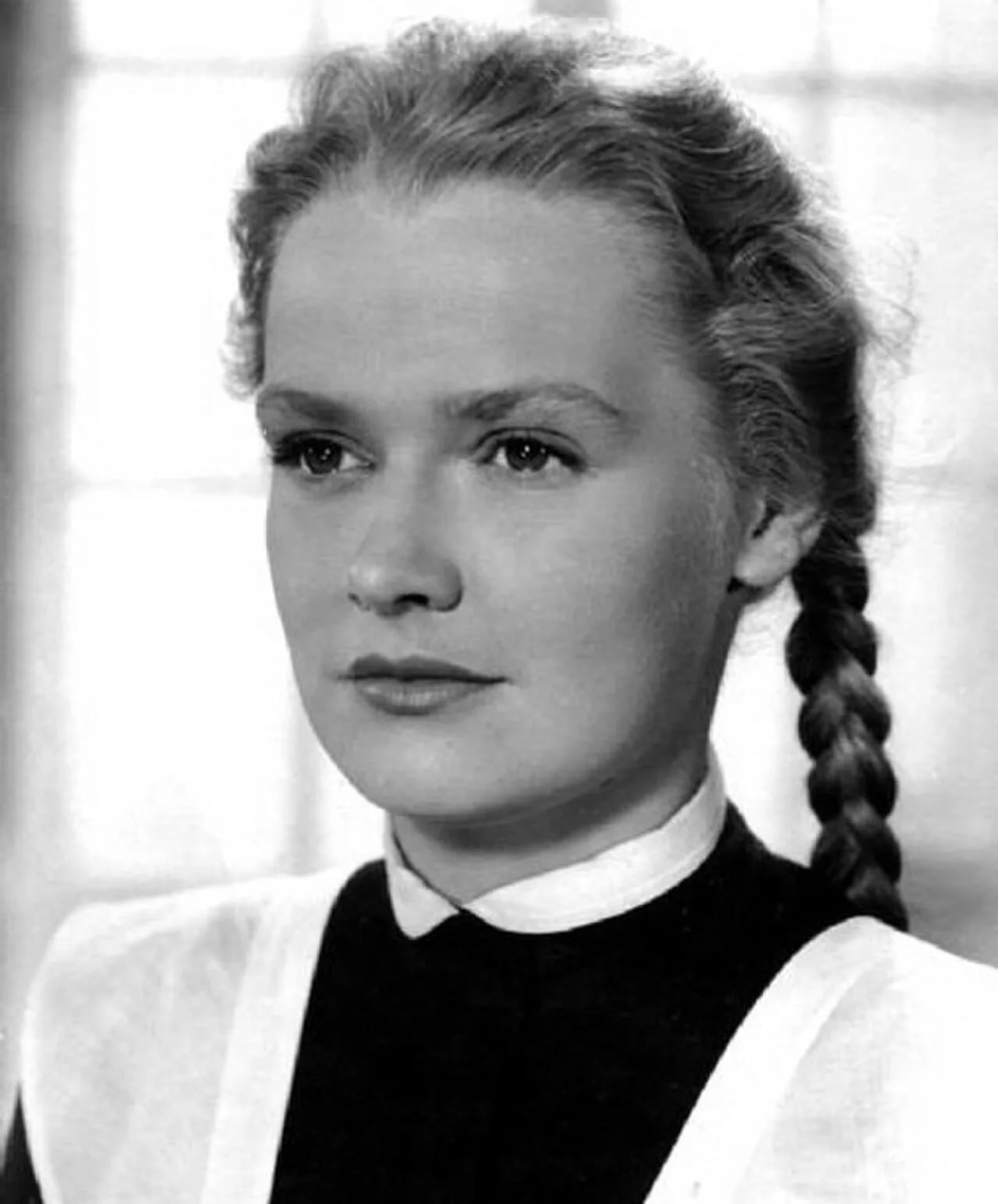 Porträt von Nina Pawlowna Grebeschkowa (1930–2025) – Gedenkseite