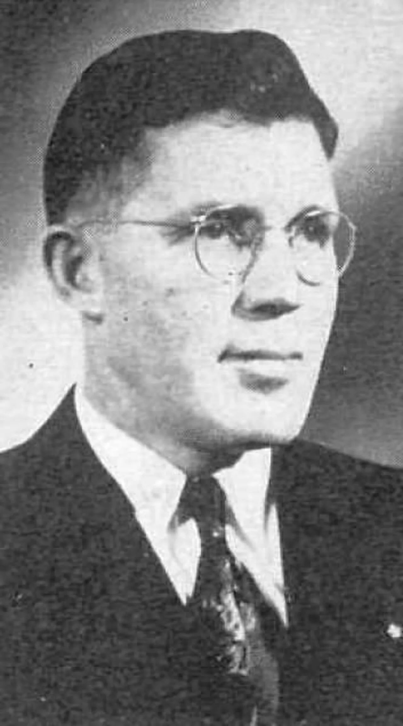 Portrait of S. Dilworth Young (1897–1981) – memorial page