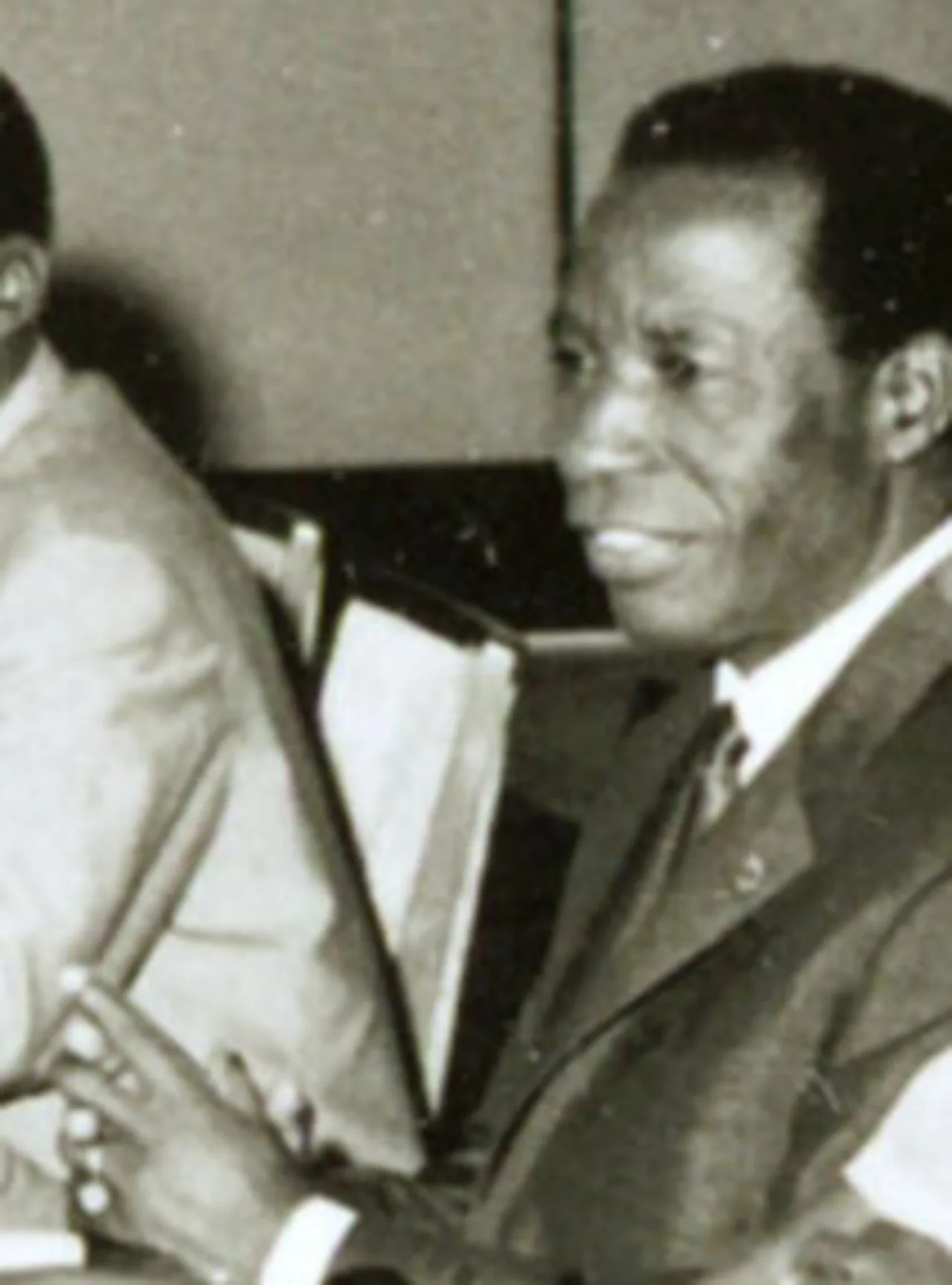 Porträt von Alphonse Massemba-Débat (1921–1977) – Gedenkseite
