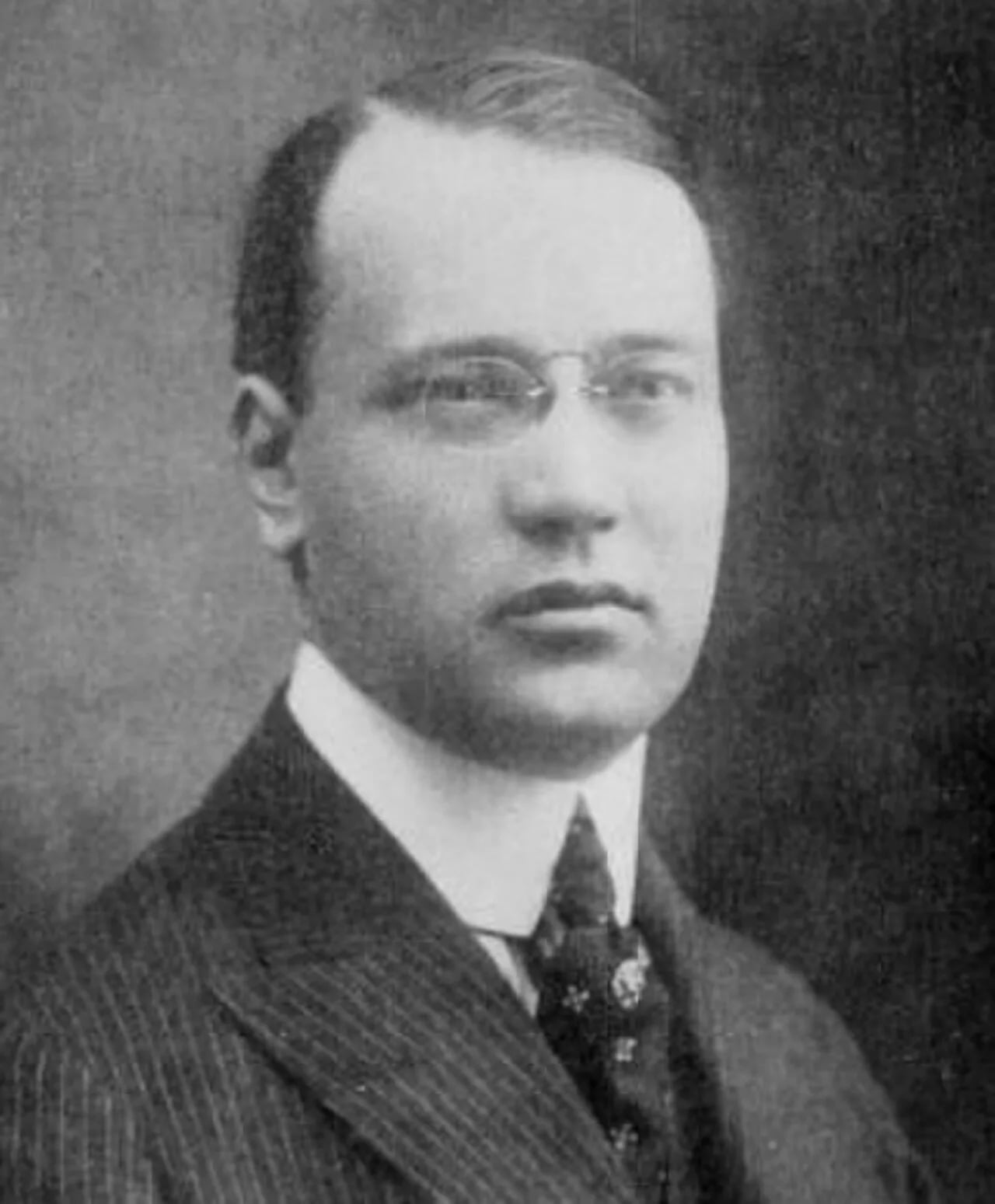Porträt von Salvatore Cotillo (1886–1939) – Gedenkseite