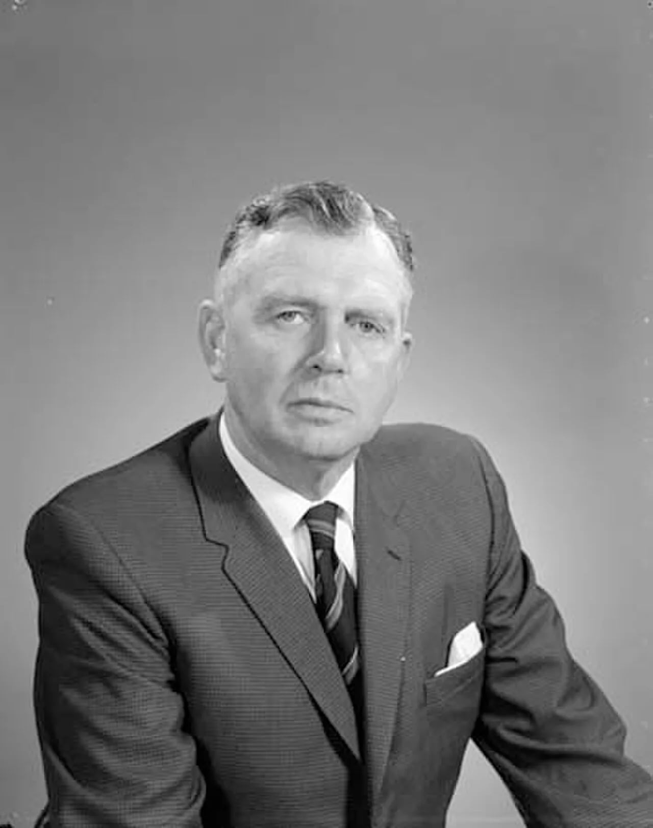 Porträt von Sam Benson (1909–1995) – Gedenkseite