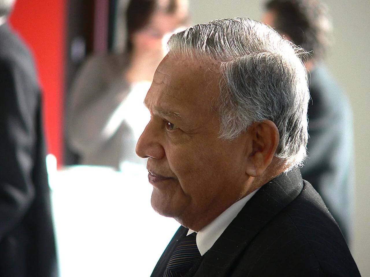 Porträt von Christopher Weeramantry (1926–2017) – Gedenkseite