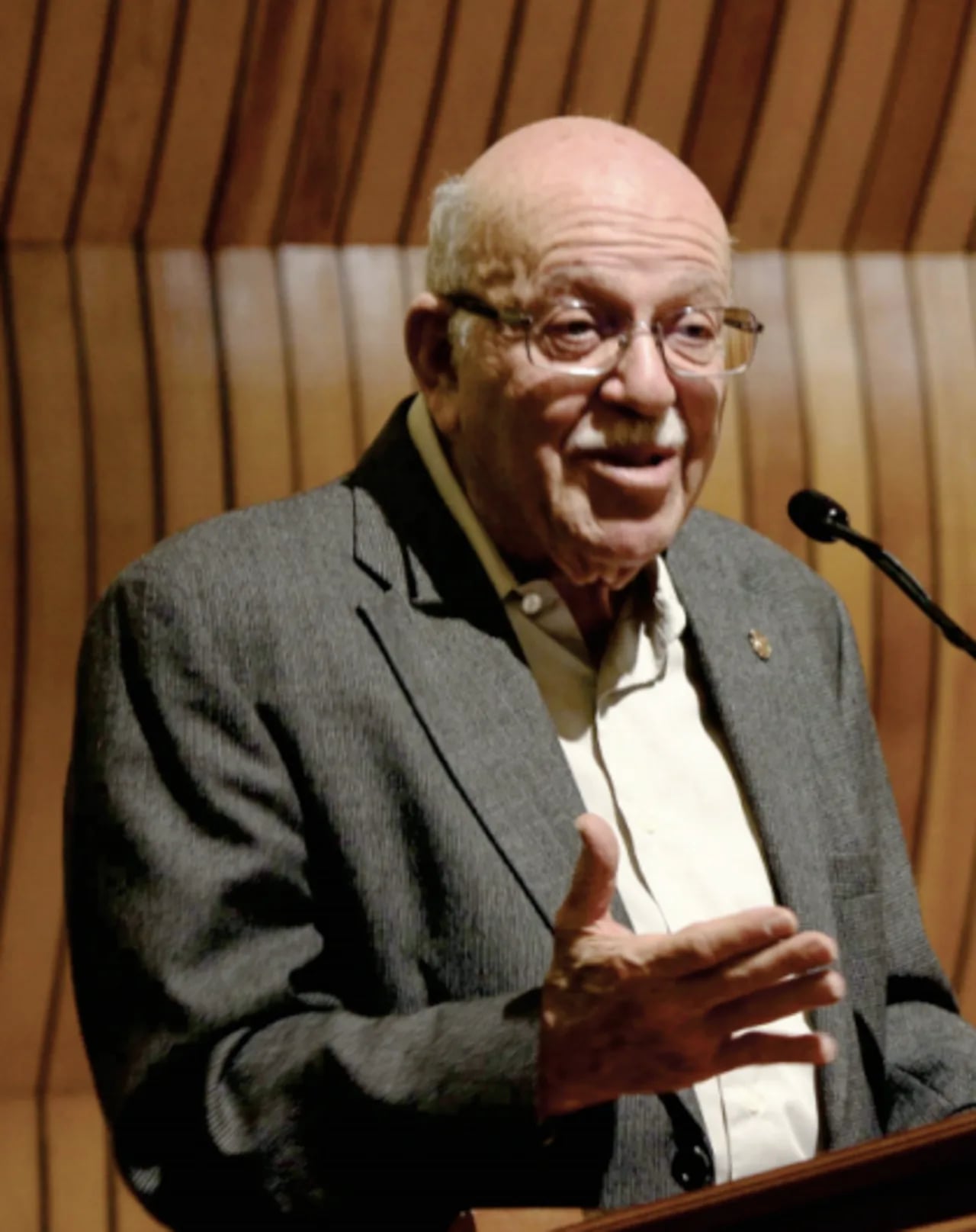 Portrait of Samuel Gitler Hammer (1933–2014) – memorial page