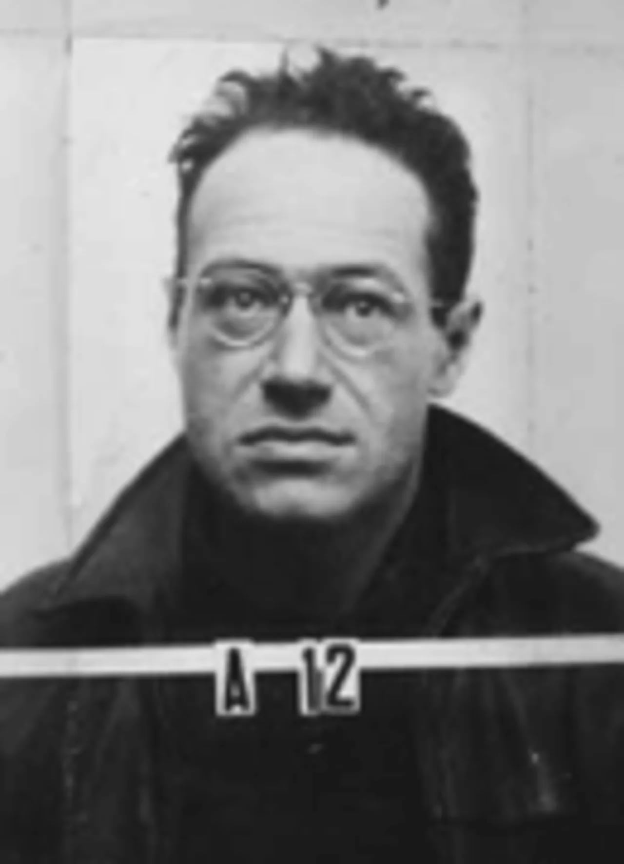 Portrait of Samuel I. Weissman (1912–2007) – memorial page