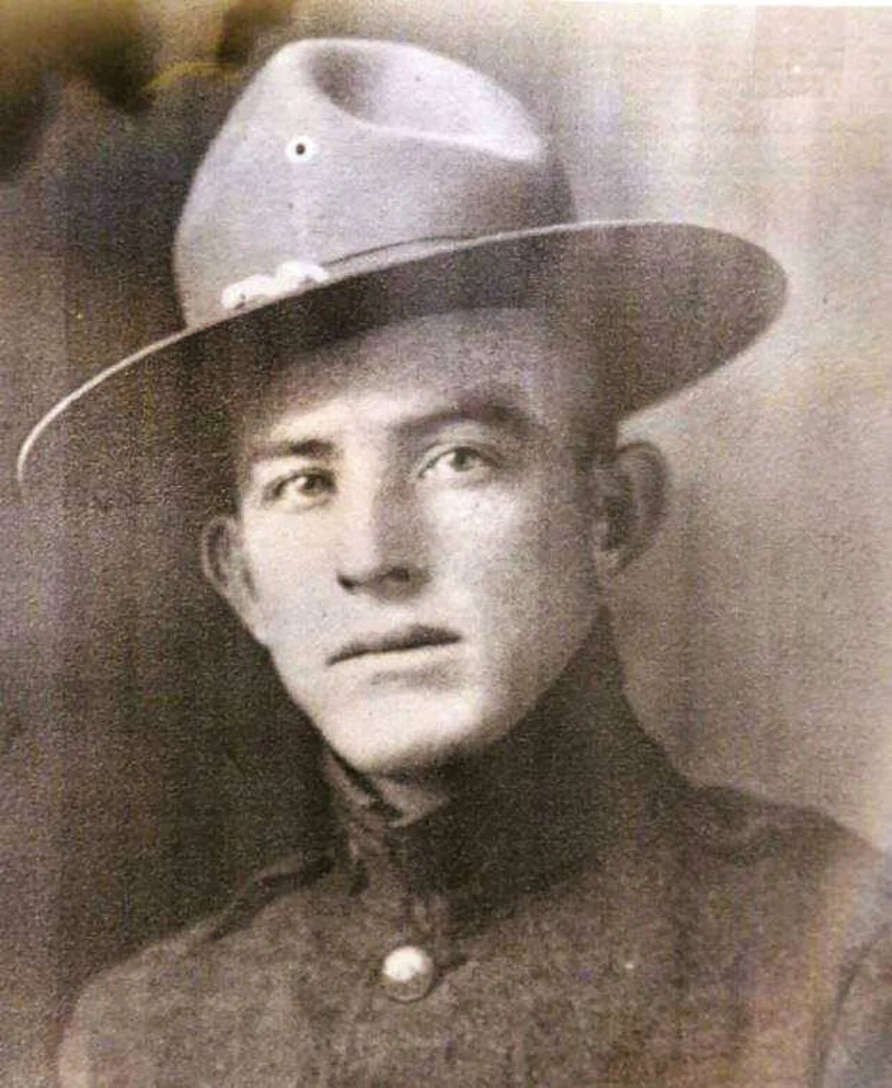 Portrait of Samuel M. Sampler (1895–1979) – memorial page