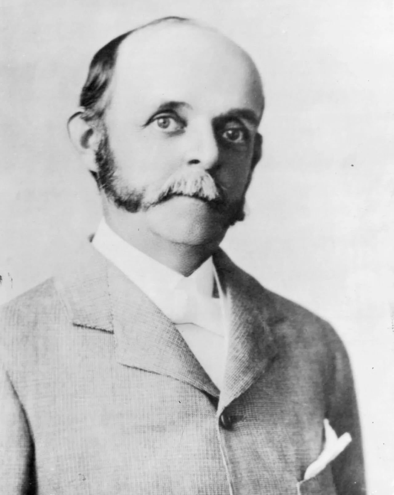 Portrait of Samuel Mills Damon (1845–1924) – memorial page
