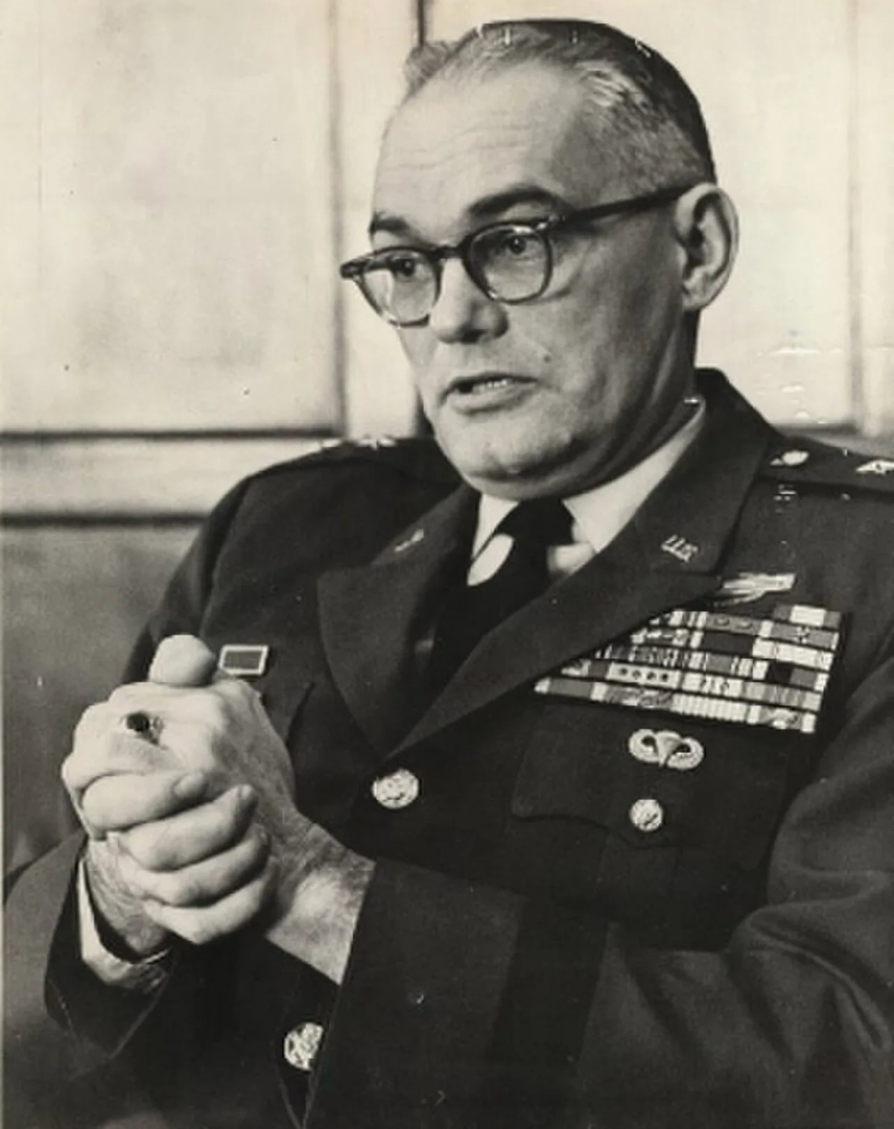 Portrait of Samuel W. Koster (1919–2006) – memorial page