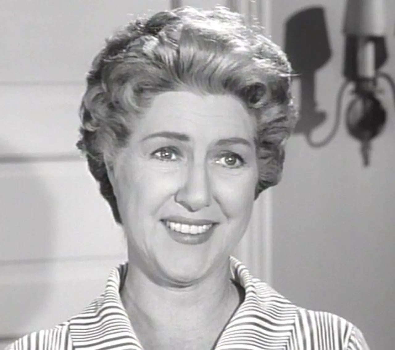 Portrait of Sara Seegar (1914–1990) – memorial page