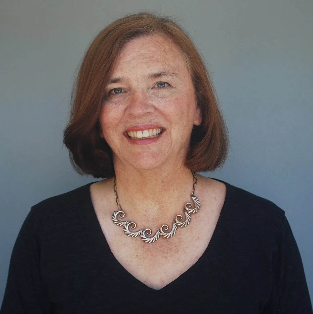 Portrait of Sarah Andrews (1951–2019) – memorial page