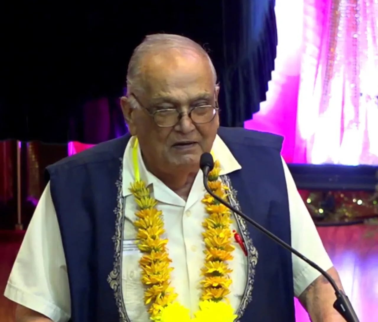 Porträt von Satnarayan Maharaj (1931–2019) – Gedenkseite