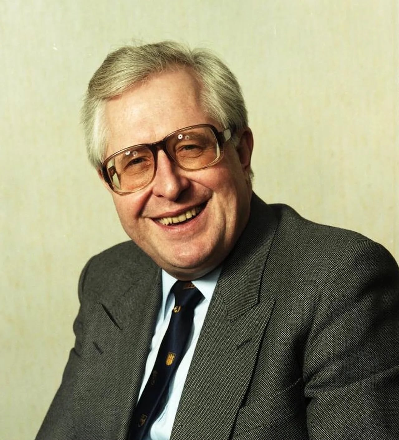 Portrait of Bernhard Vogel (1932–2025) – memorial page