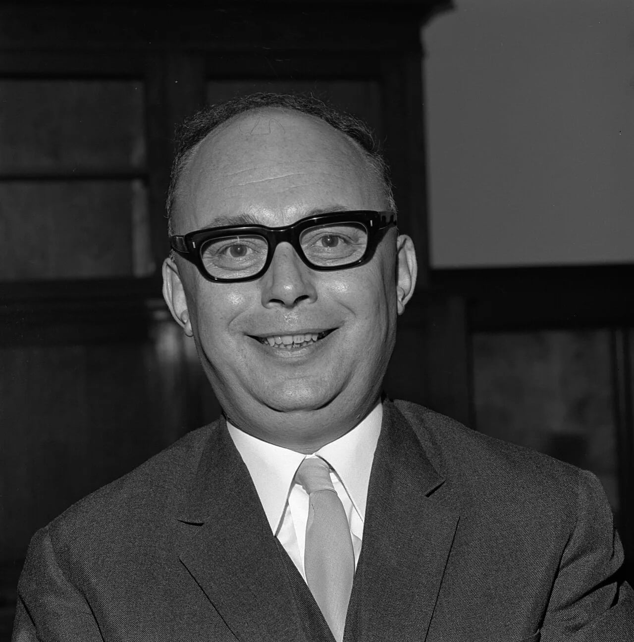 Portrait of Henri Theil (1924–2000) – memorial page